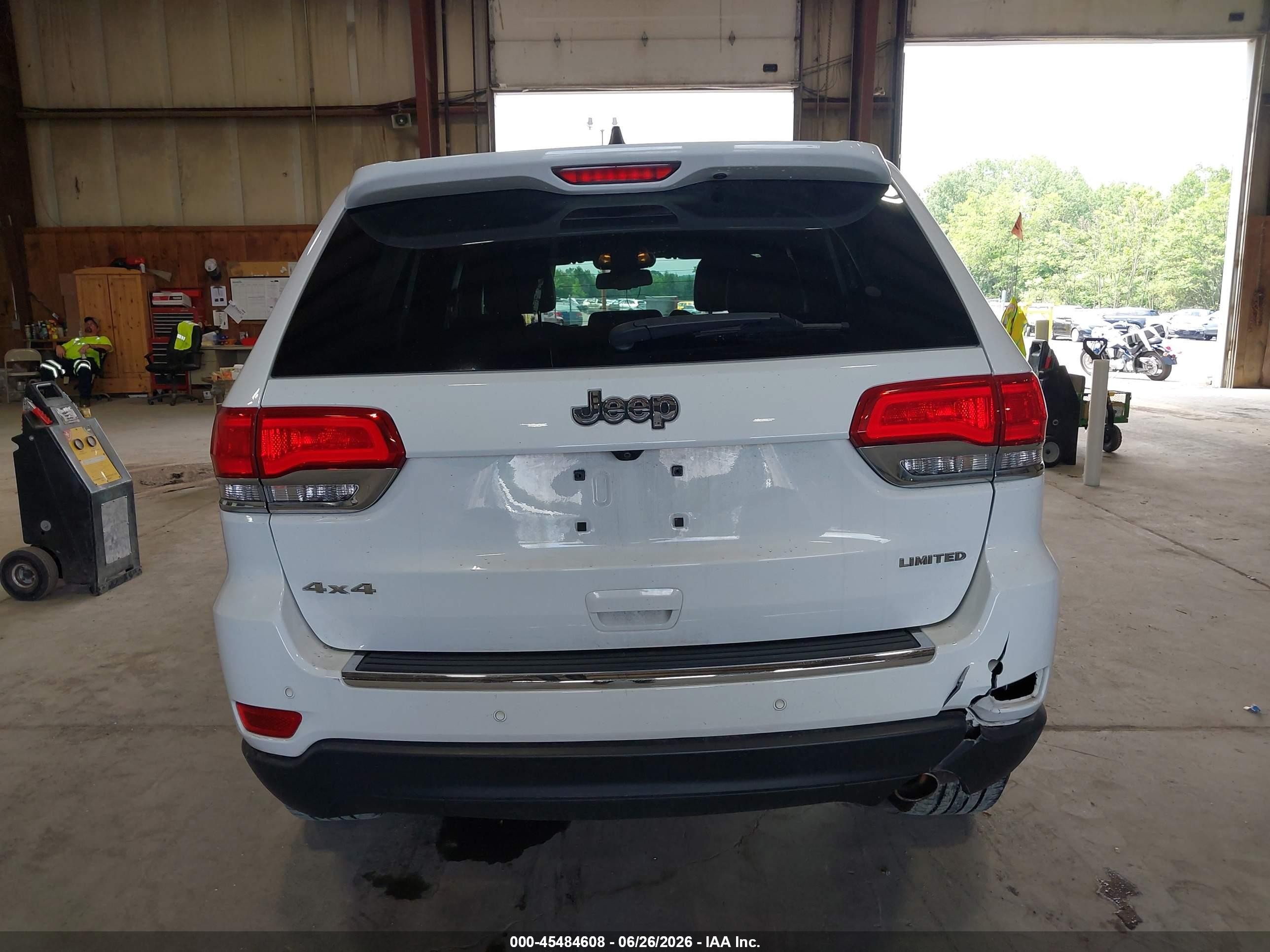 2015 Jeep Grand Cherokee Limited White vin: 1C4RJFBGXFC136001