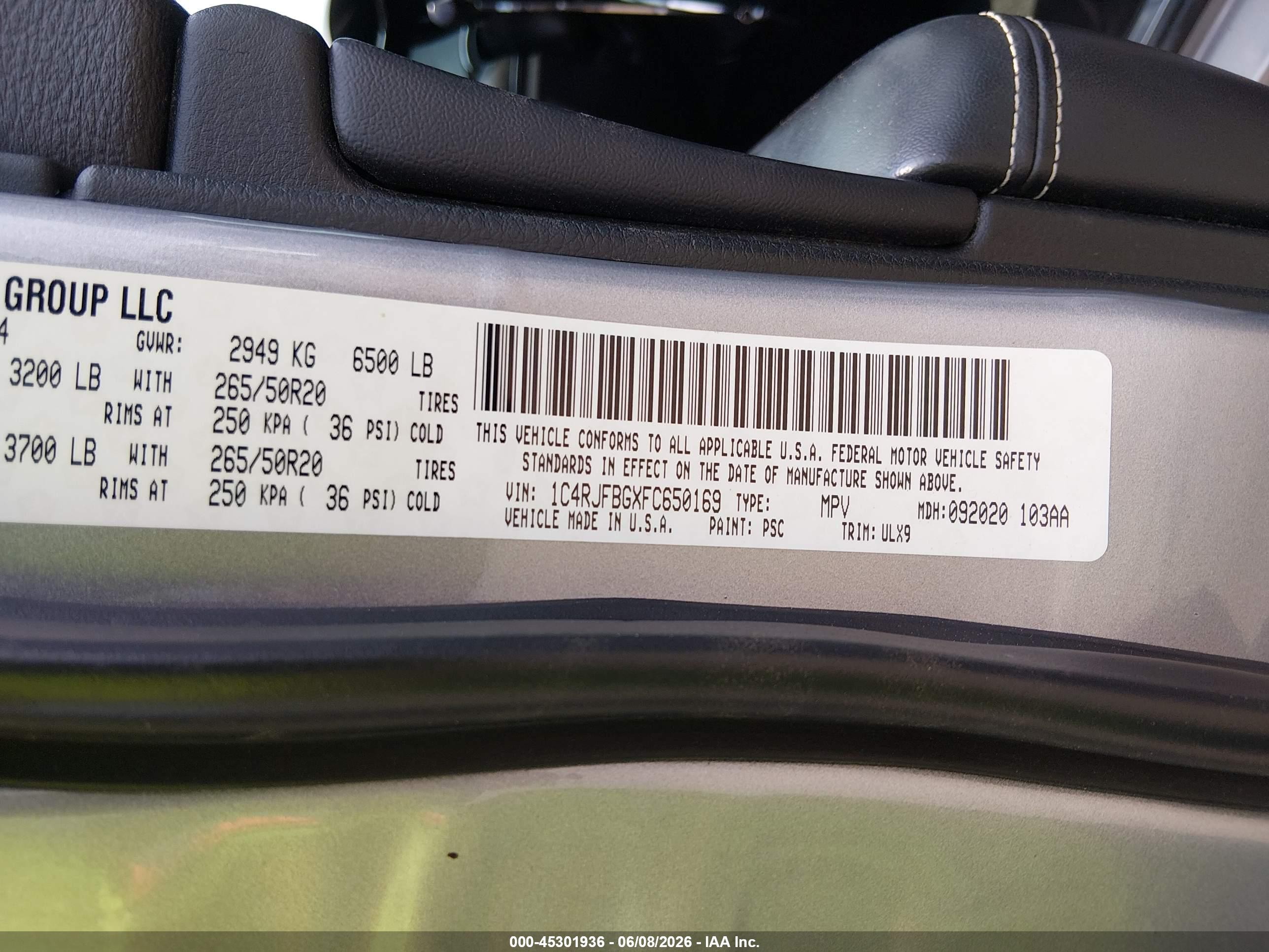 2015 Jeep Grand Cherokee Limited Silver vin: 1C4RJFBGXFC650169