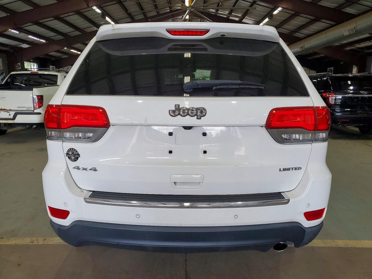 2015 Jeep Grand Cherokee Limited White vin: 1C4RJFBGXFC661673