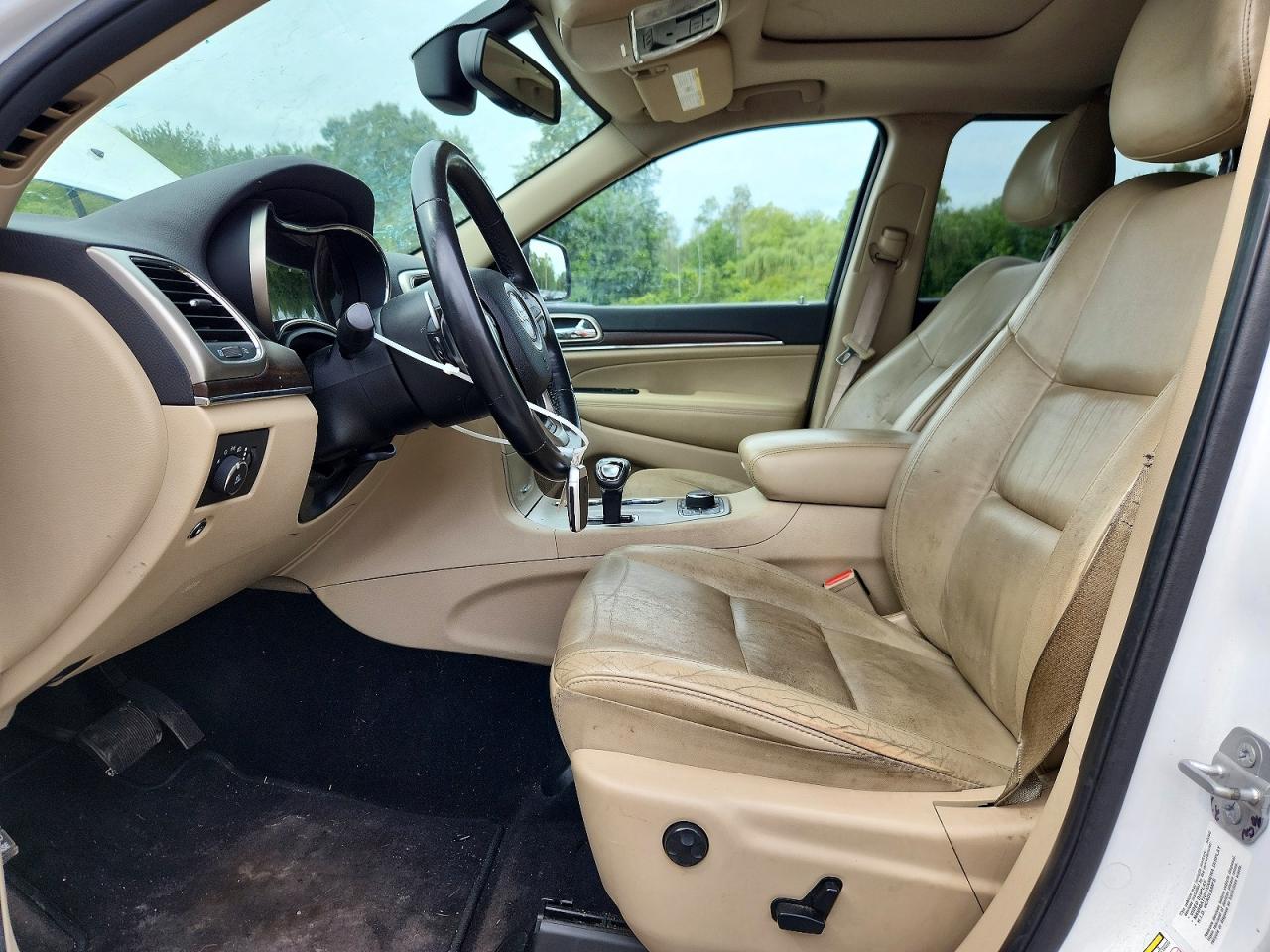 2015 Jeep Grand Cherokee Limited White vin: 1C4RJFBGXFC661673