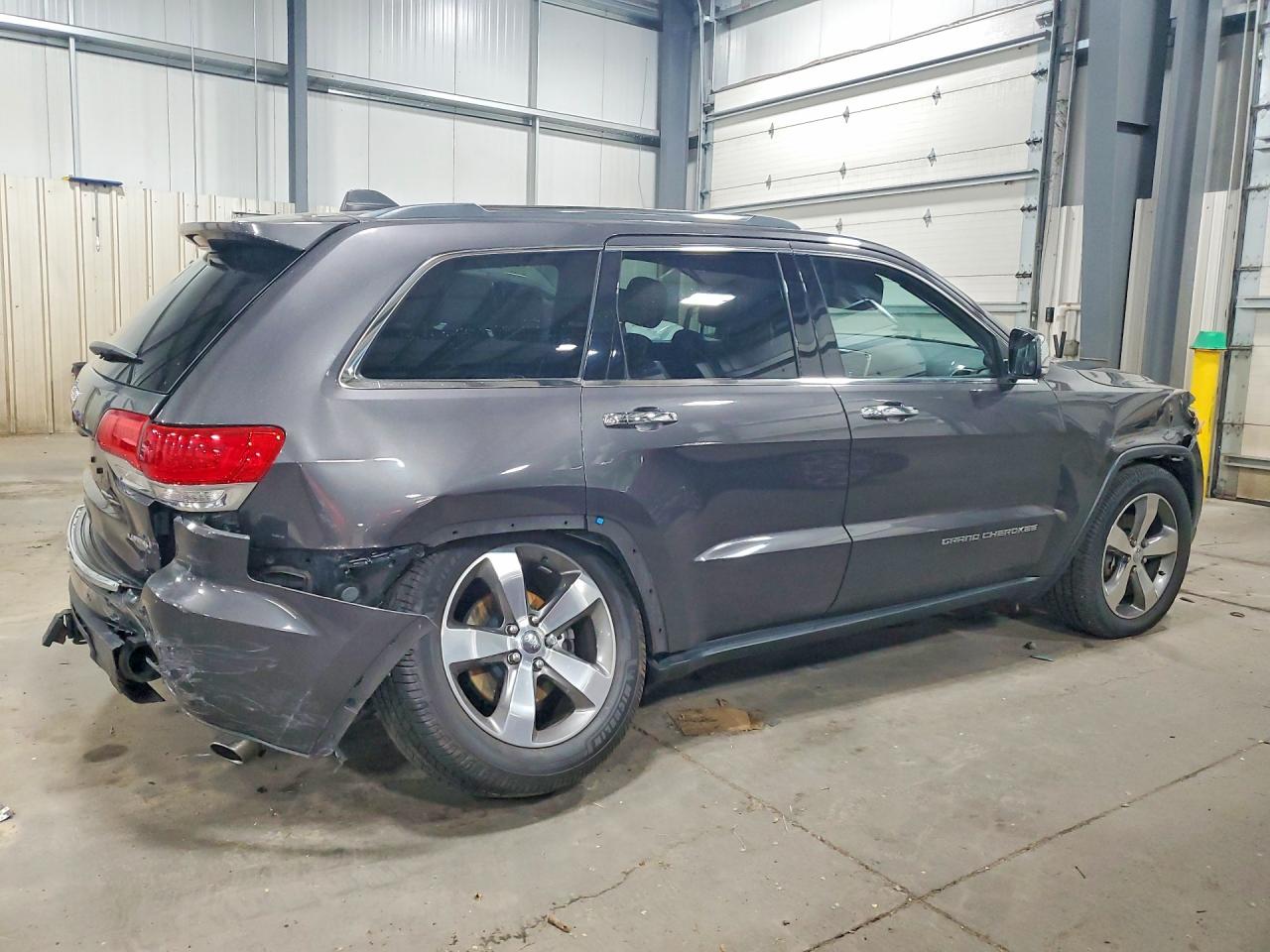 2015 Jeep Grand Cherokee Limited Gray vin: 1C4RJFBGXFC778704