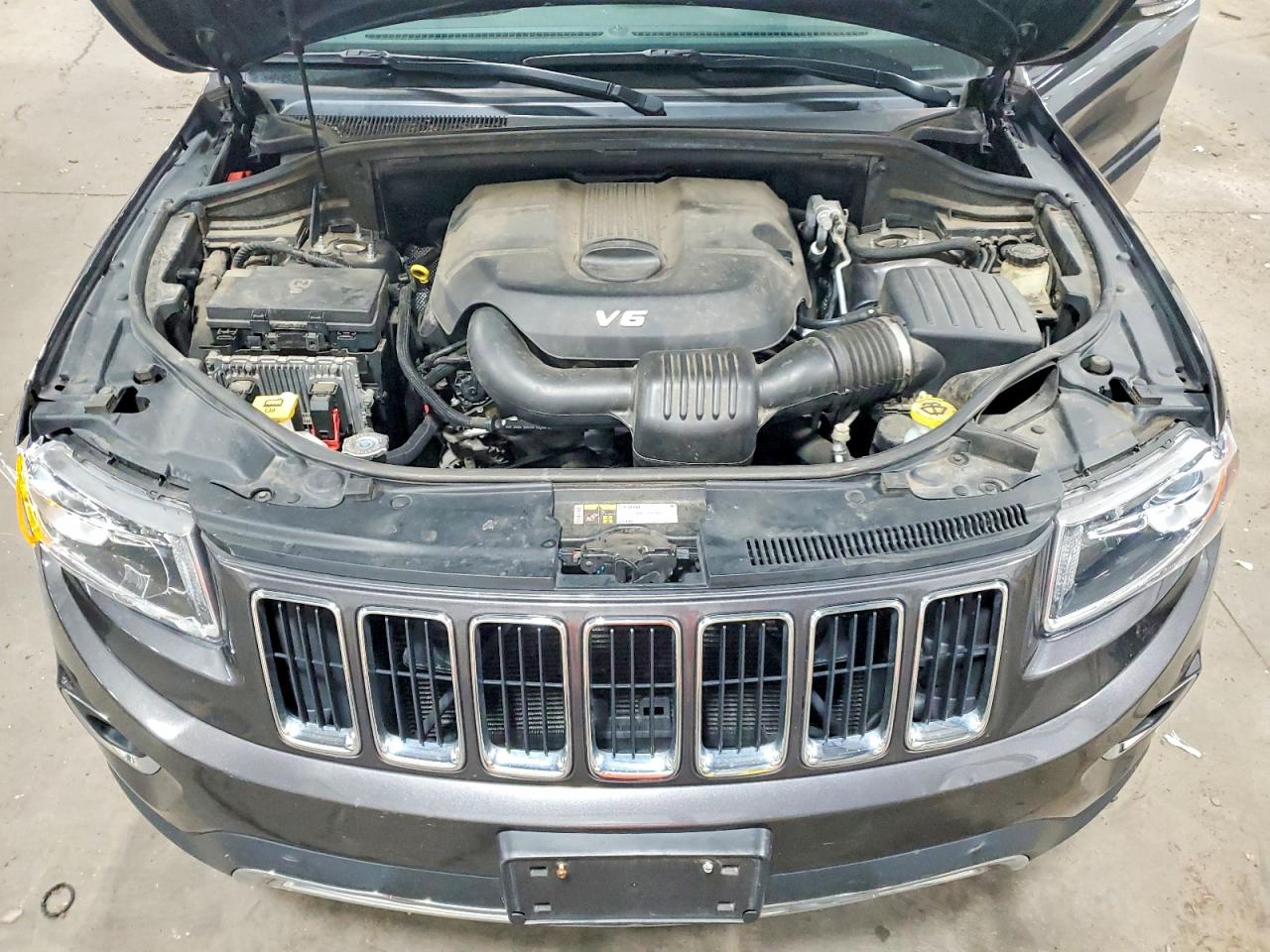 2015 Jeep Grand Cherokee Limited Gray vin: 1C4RJFBGXFC778704