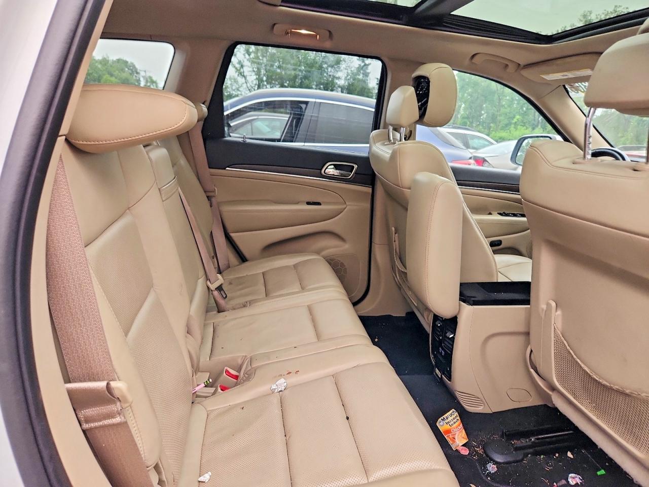 2015 Jeep Grand Cherokee Limited White vin: 1C4RJFBGXFC855829