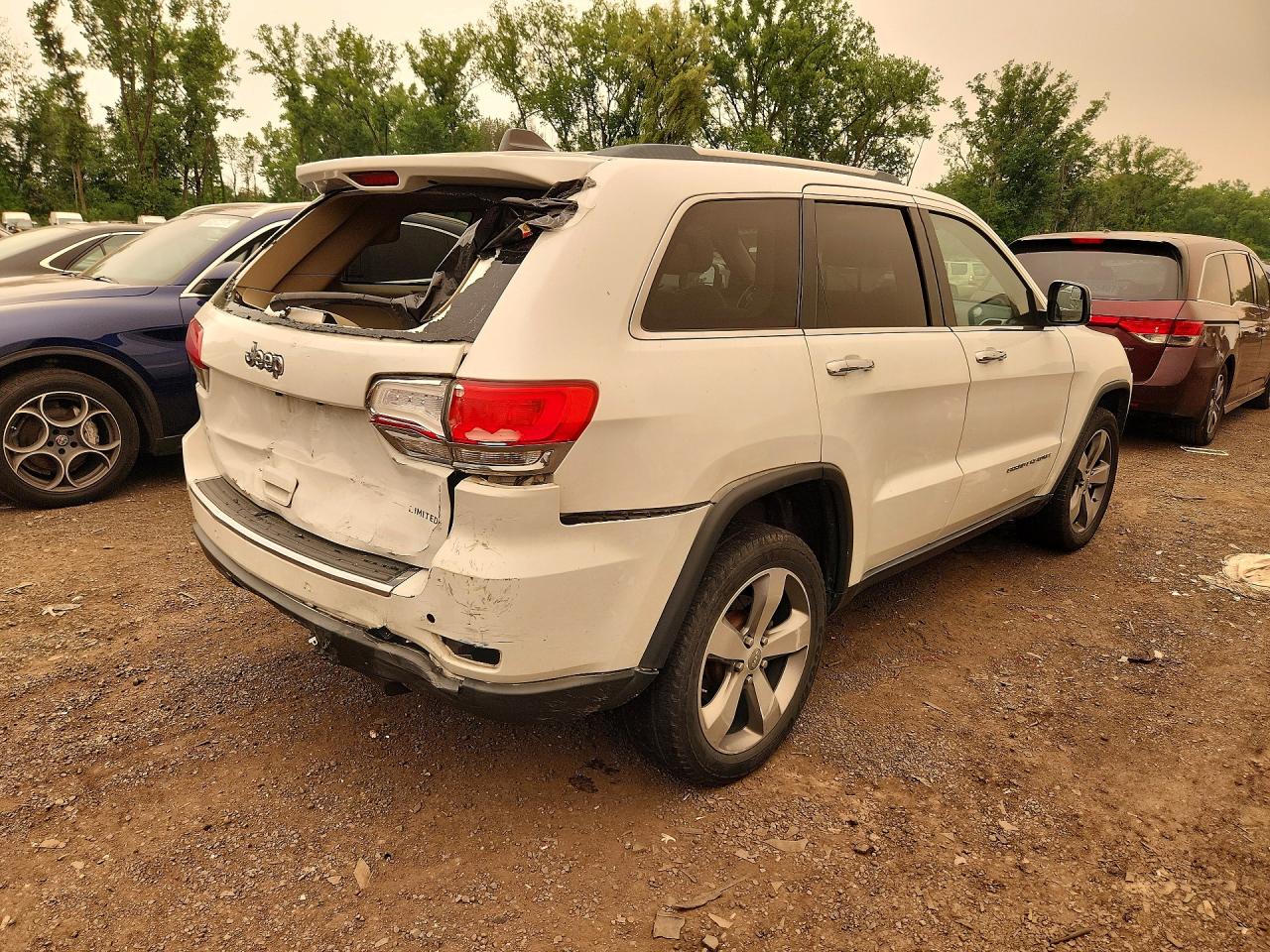 2015 Jeep Grand Cherokee Limited White vin: 1C4RJFBGXFC855829