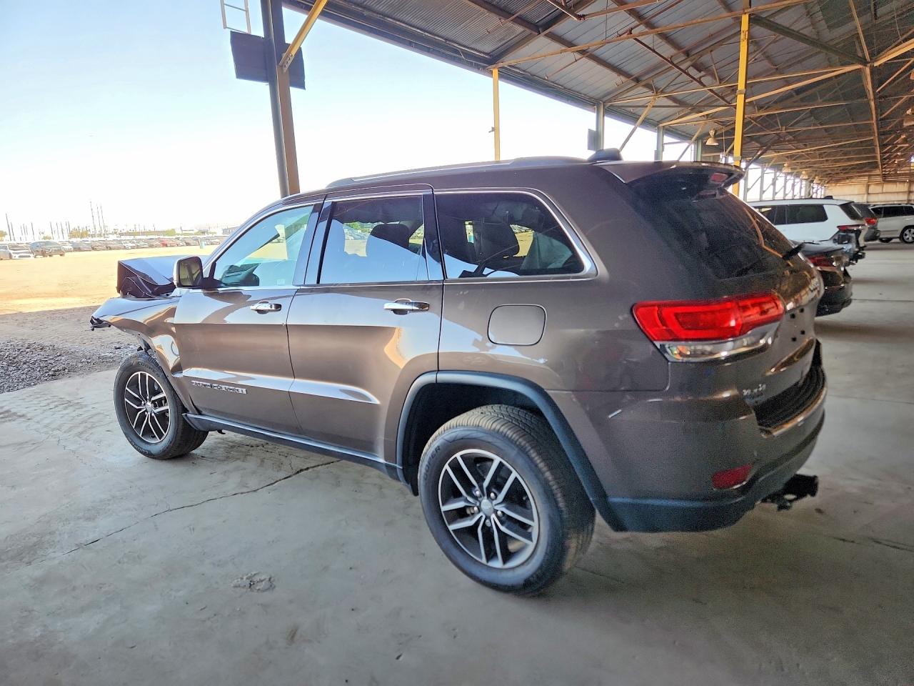 2017 Jeep Grand Cherokee Limited Коричневый vin: 1C4RJFBGXHC754938