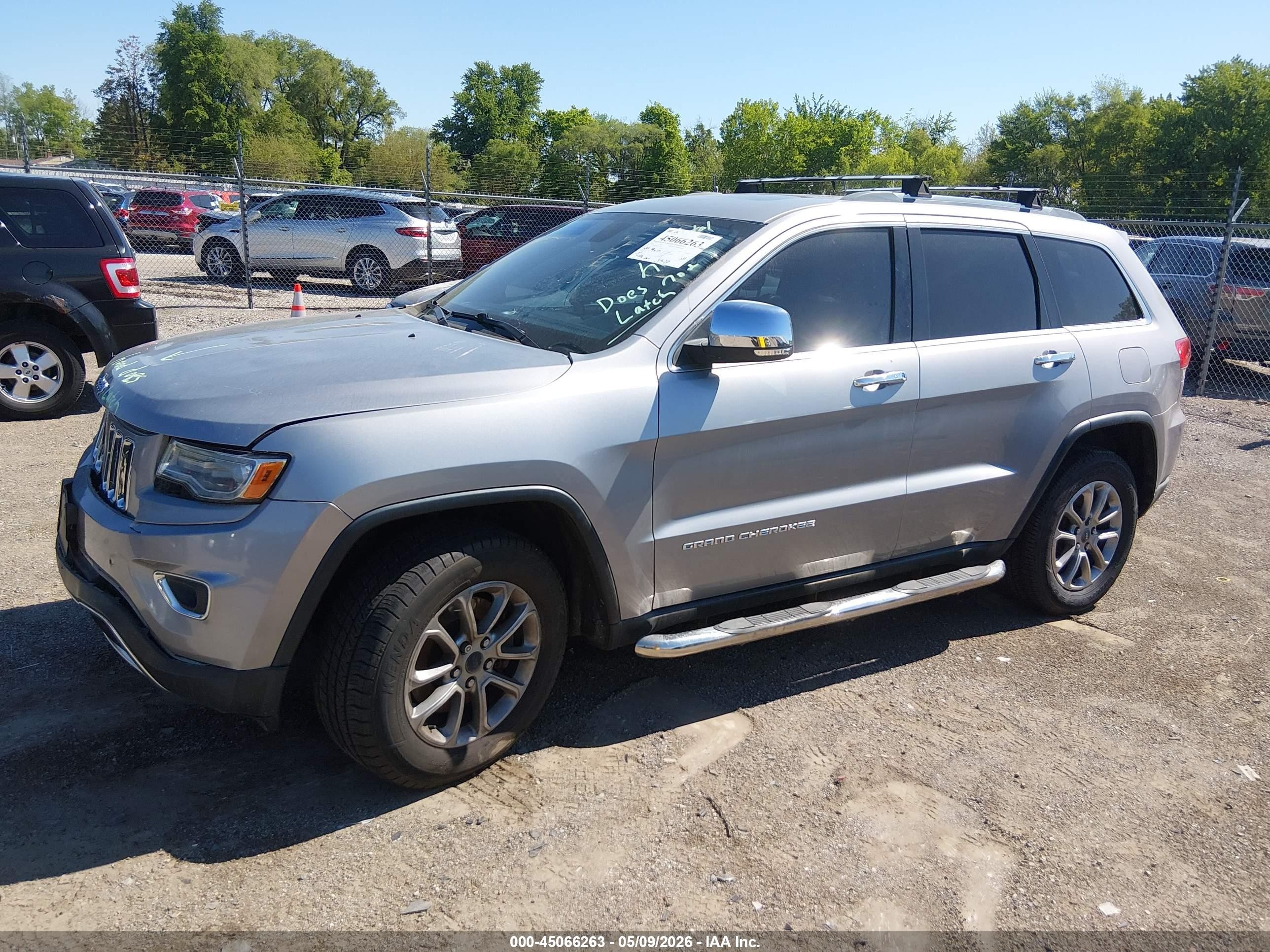 2014 Jeep Grand Cherokee Limited Silver vin: 1C4RJFBM2EC417312