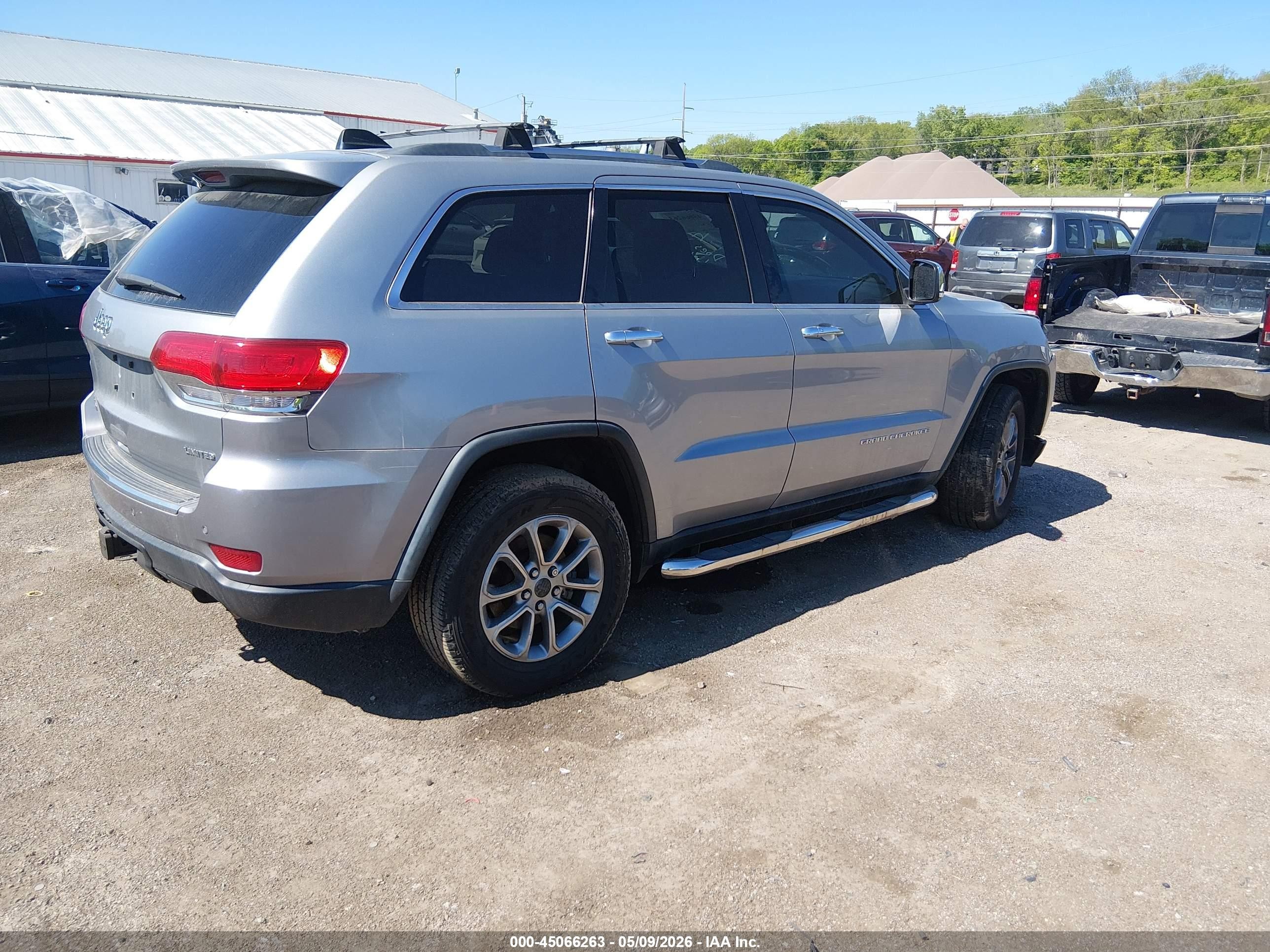 2014 Jeep Grand Cherokee Limited Silver vin: 1C4RJFBM2EC417312