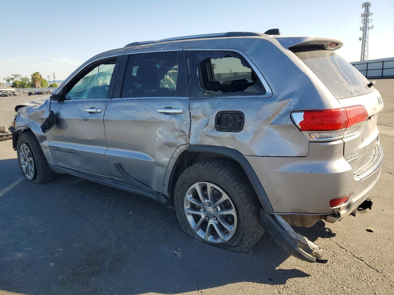2015 Jeep Grand Cherokee Limited Silver vin: 1C4RJFBM2FC853790