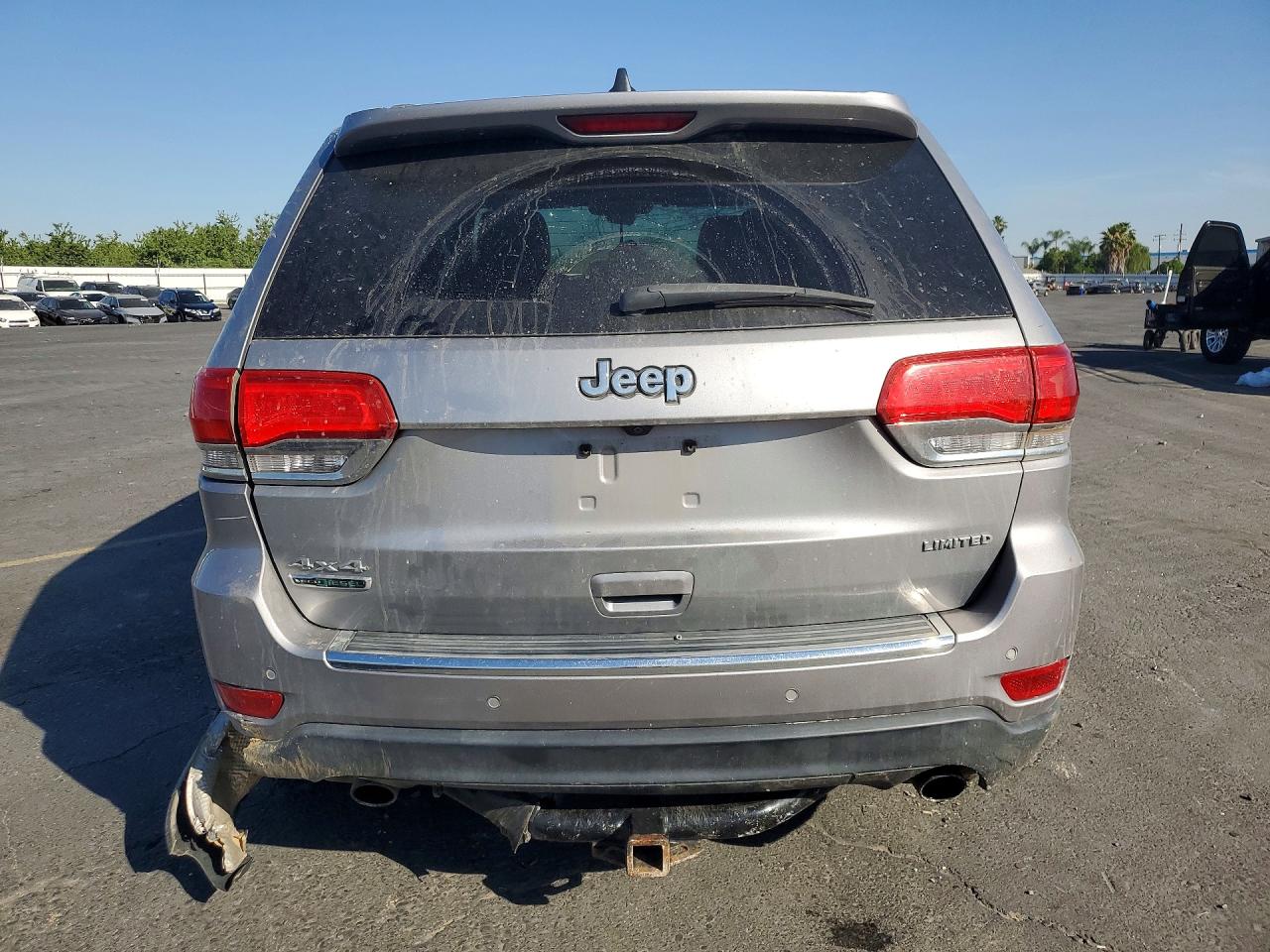 2015 Jeep Grand Cherokee Limited Silver vin: 1C4RJFBM2FC853790