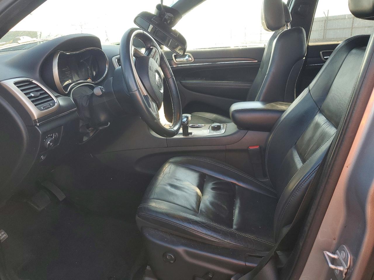 2015 Jeep Grand Cherokee Limited Silver vin: 1C4RJFBM2FC853790