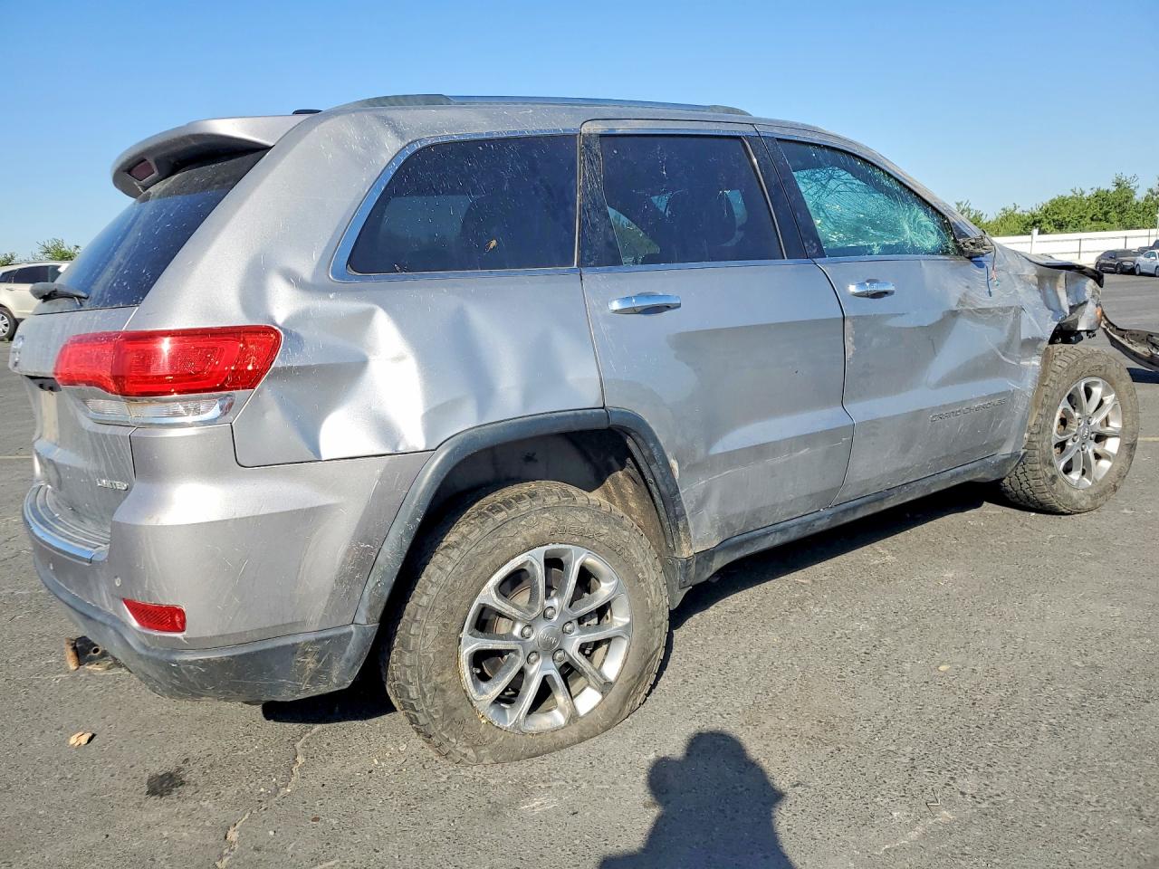 2015 Jeep Grand Cherokee Limited Silver vin: 1C4RJFBM2FC853790