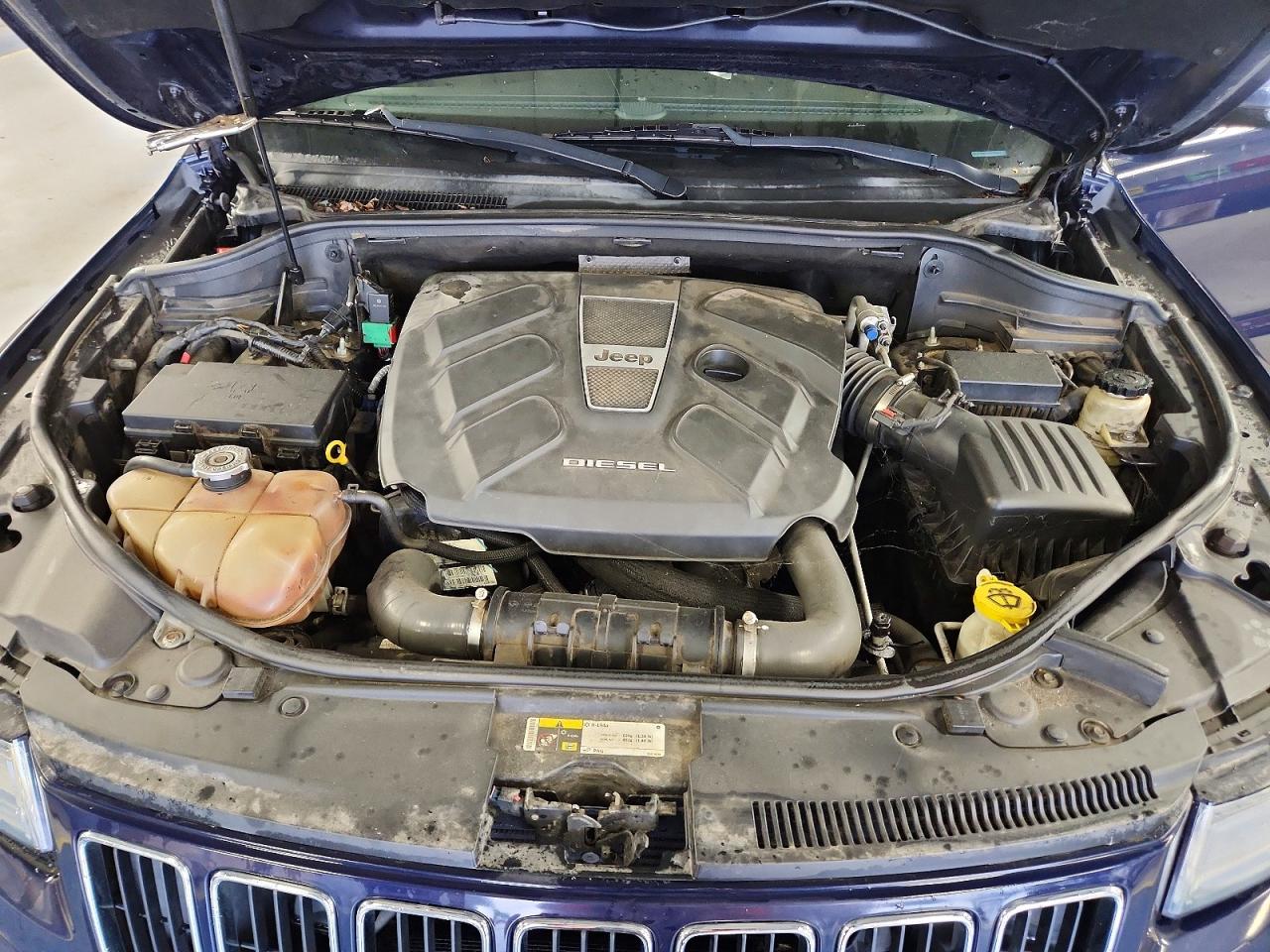 2014 Jeep Grand Cherokee Limited Blue vin: 1C4RJFBM3EC378407
