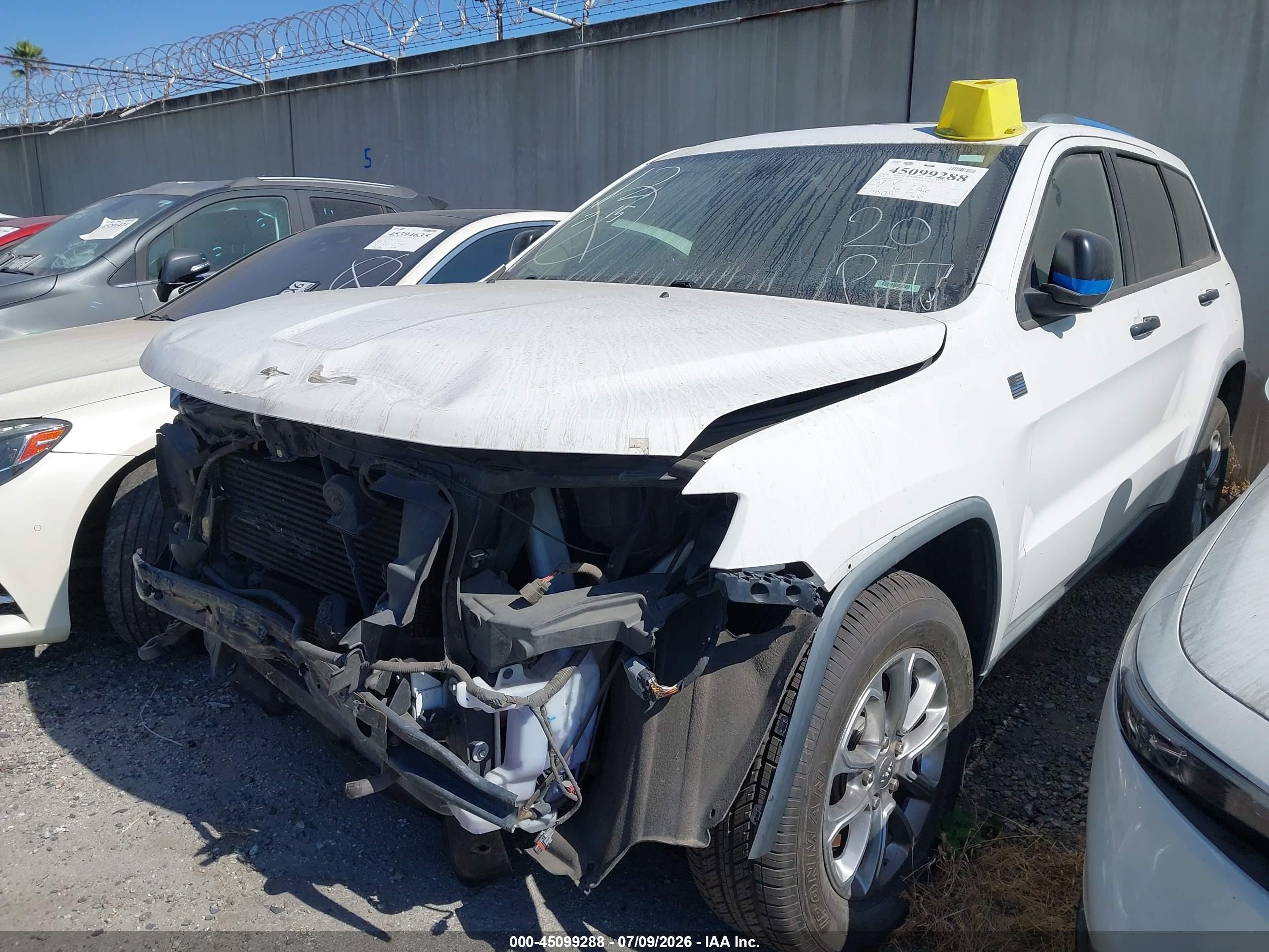 2014 Jeep Grand Cherokee Limited White vin: 1C4RJFBM5EC409012