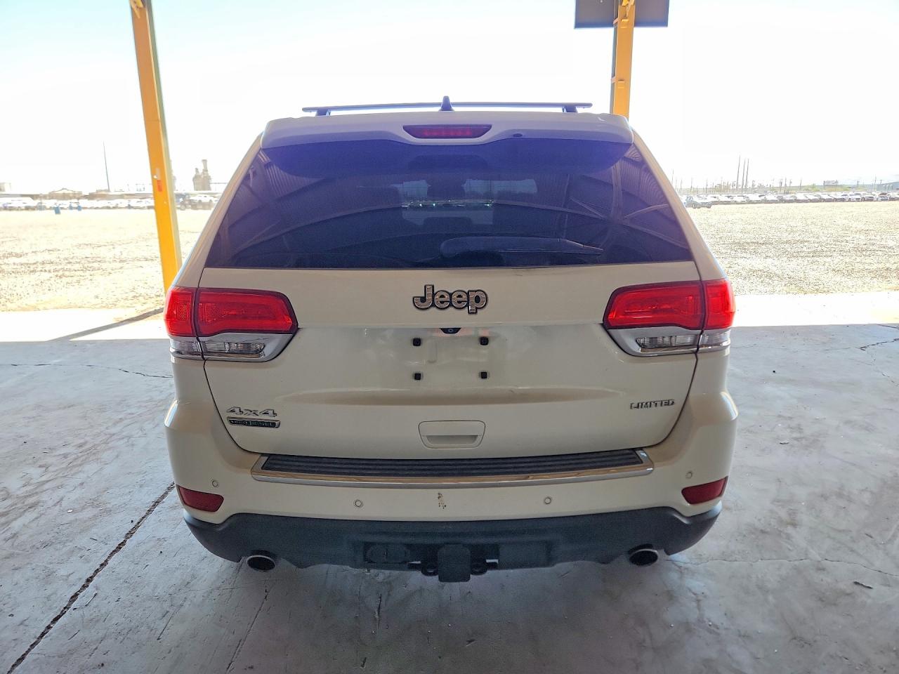 2015 Jeep Grand Cherokee Limited White vin: 1C4RJFBM6FC924893