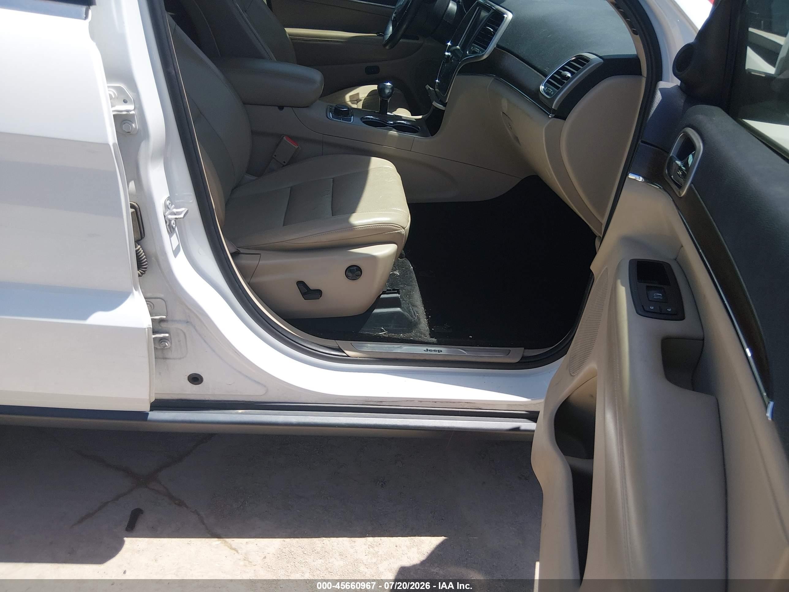 2015 Jeep Grand Cherokee Limited White vin: 1C4RJFBM7FC866678