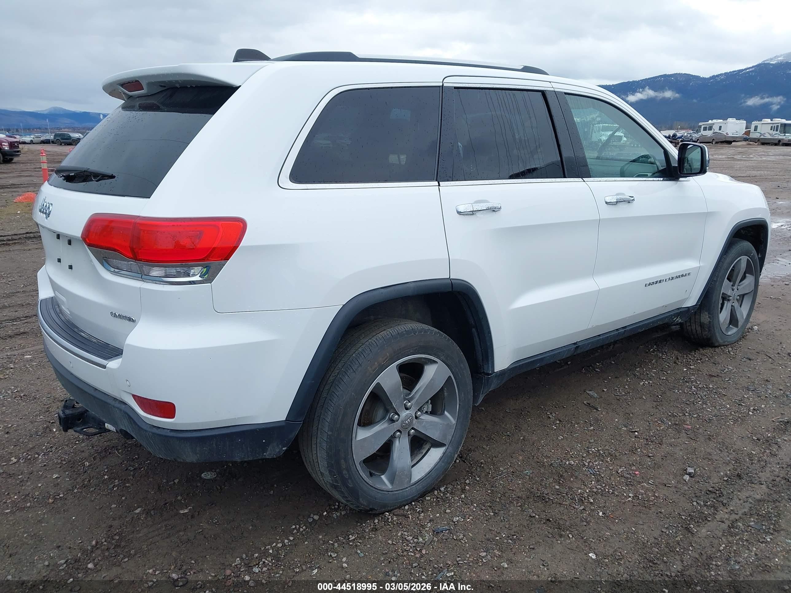 2015 Jeep Grand Cherokee Limited White vin: 1C4RJFBM8FC687646