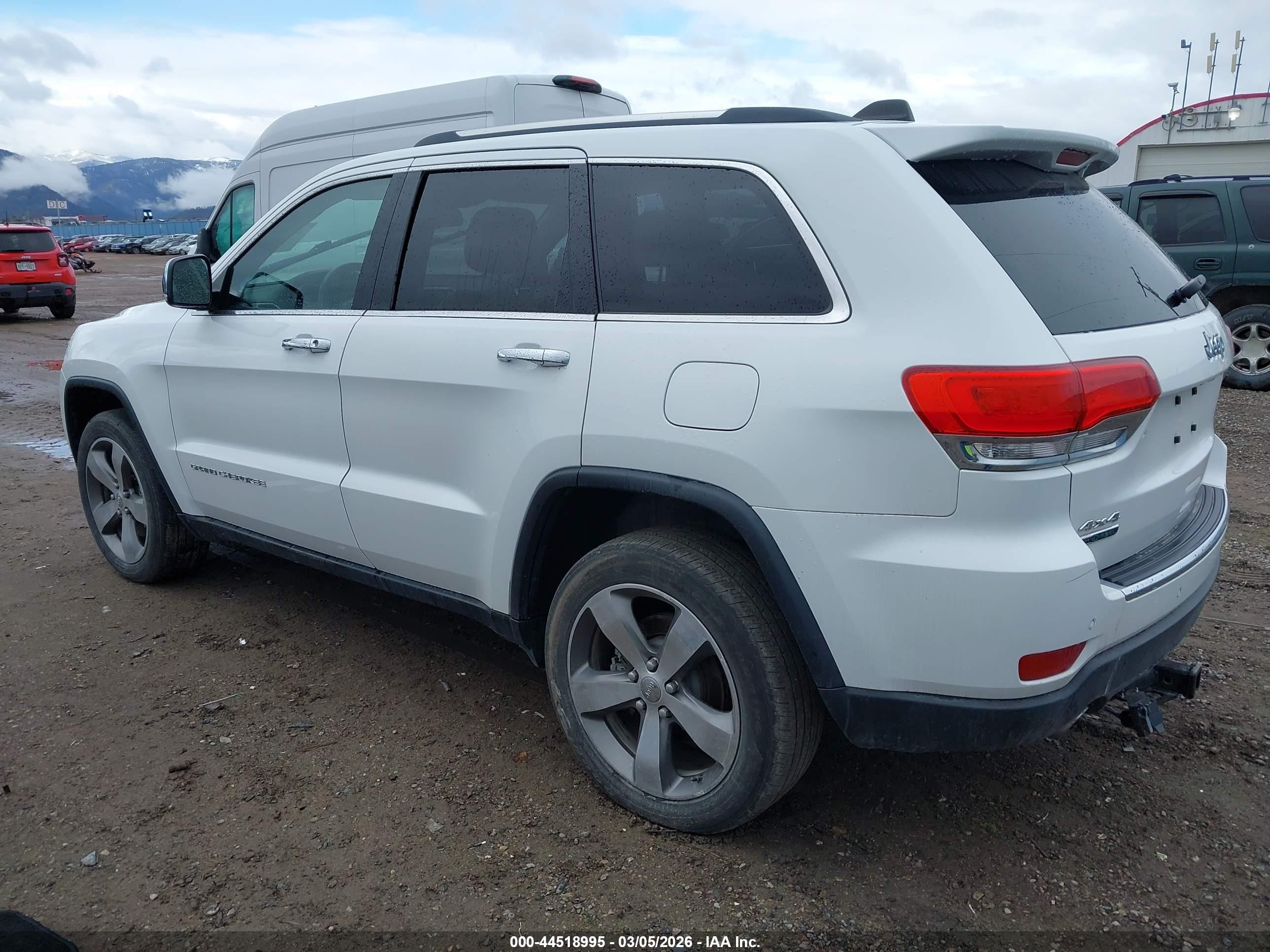 2015 Jeep Grand Cherokee Limited White vin: 1C4RJFBM8FC687646