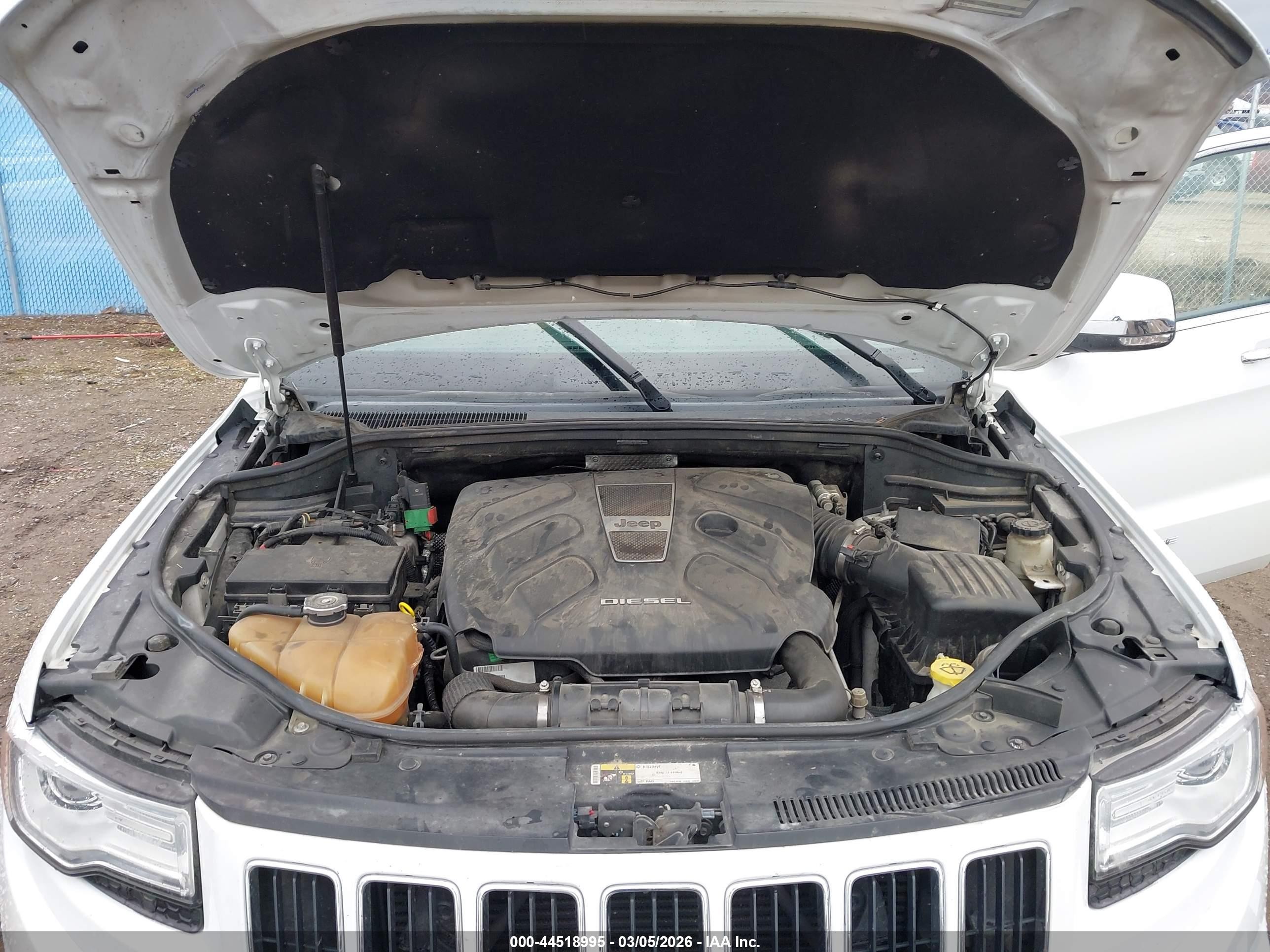2015 Jeep Grand Cherokee Limited White vin: 1C4RJFBM8FC687646