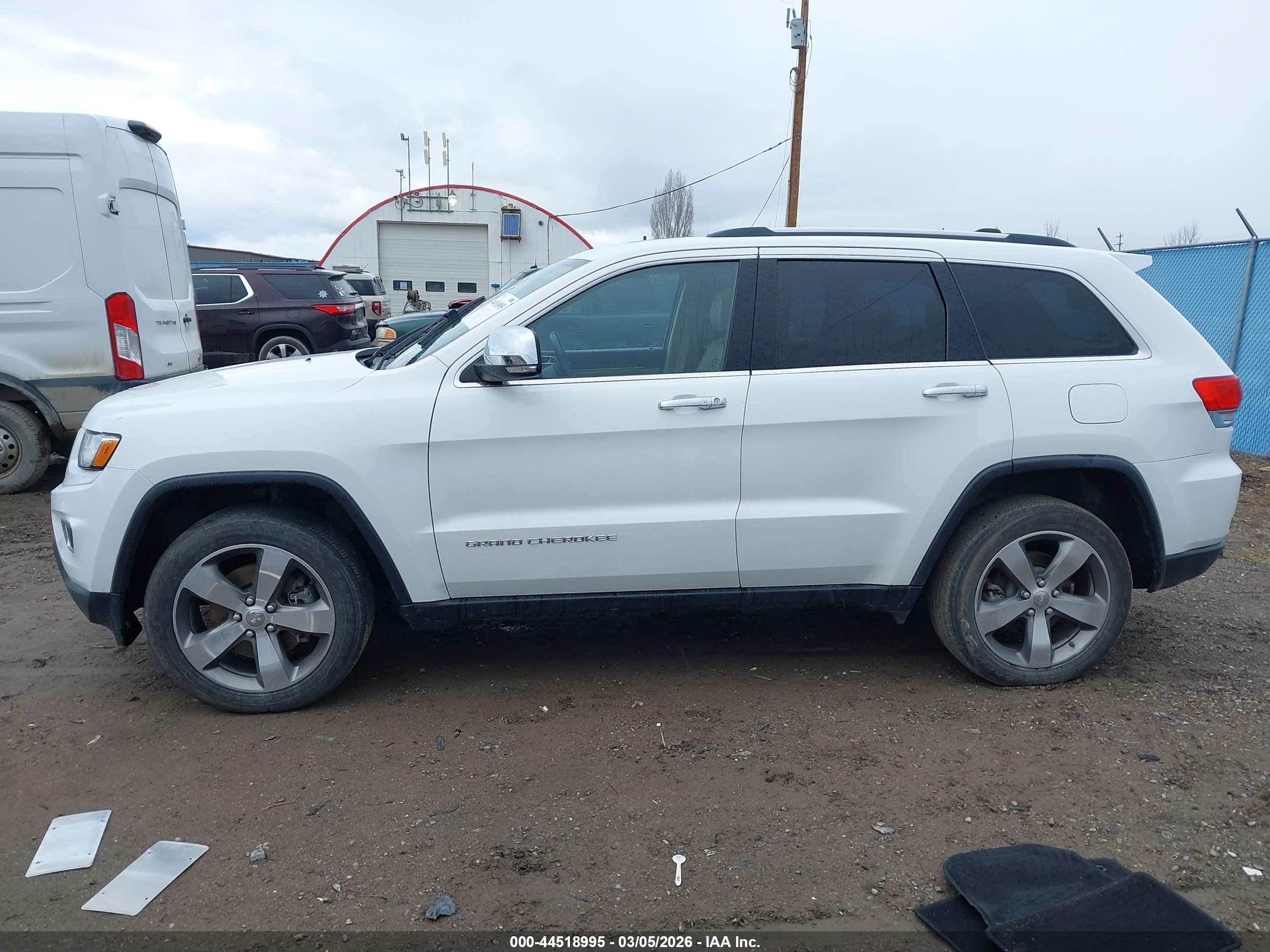 2015 Jeep Grand Cherokee Limited White vin: 1C4RJFBM8FC687646