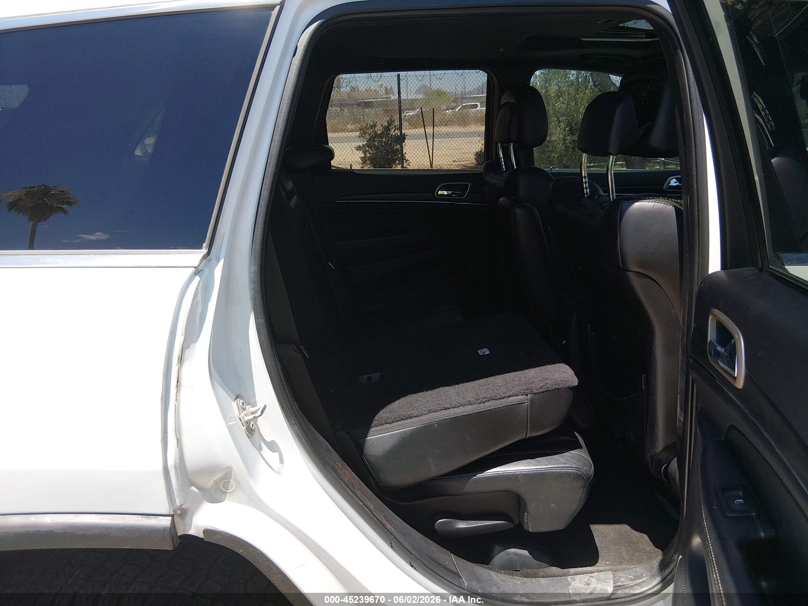 2015 Jeep Grand Cherokee Limited White vin: 1C4RJFBM8FC763477