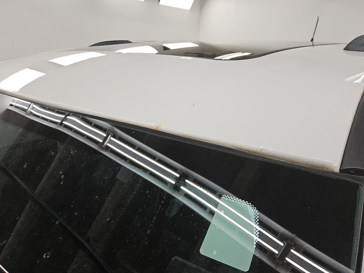 2013 Jeep Grand Cherokee Limited White vin: 1C4RJFBT0DC601251 Damage: Roof, Chipped, 10 Or More