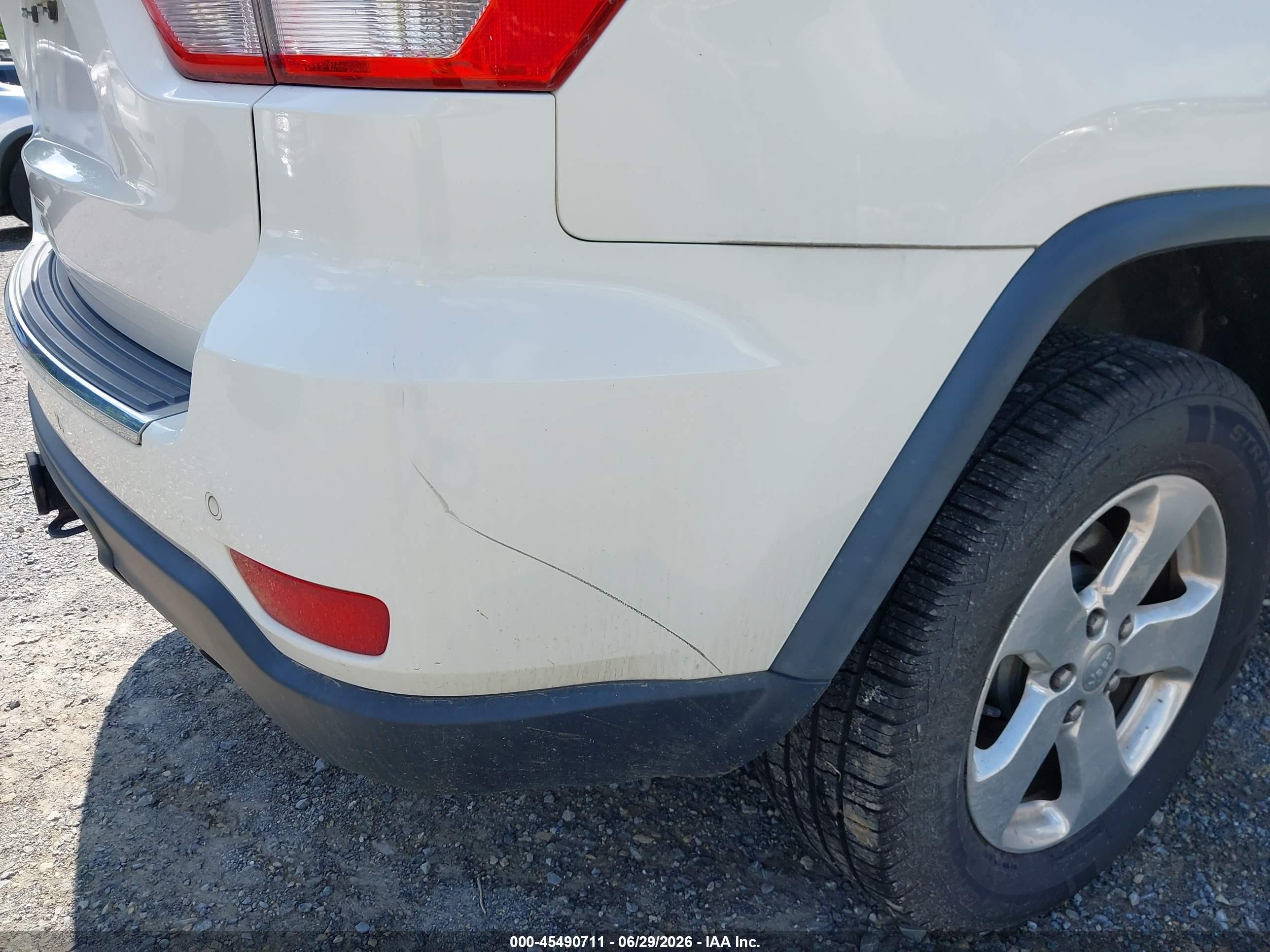 2012 Jeep Grand Cherokee Limited White vin: 1C4RJFBT3CC273287