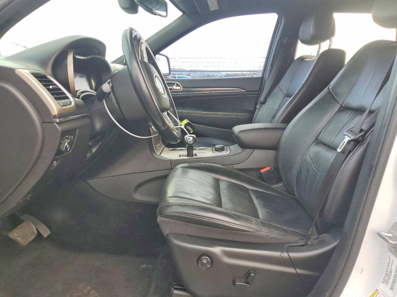2014 Jeep Grand Cherokee Limited White vin: 1C4RJFBT3EC136188