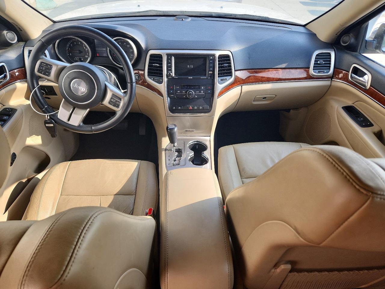 2012 Jeep Grand Cherokee Limited White vin: 1C4RJFBT4CC352581