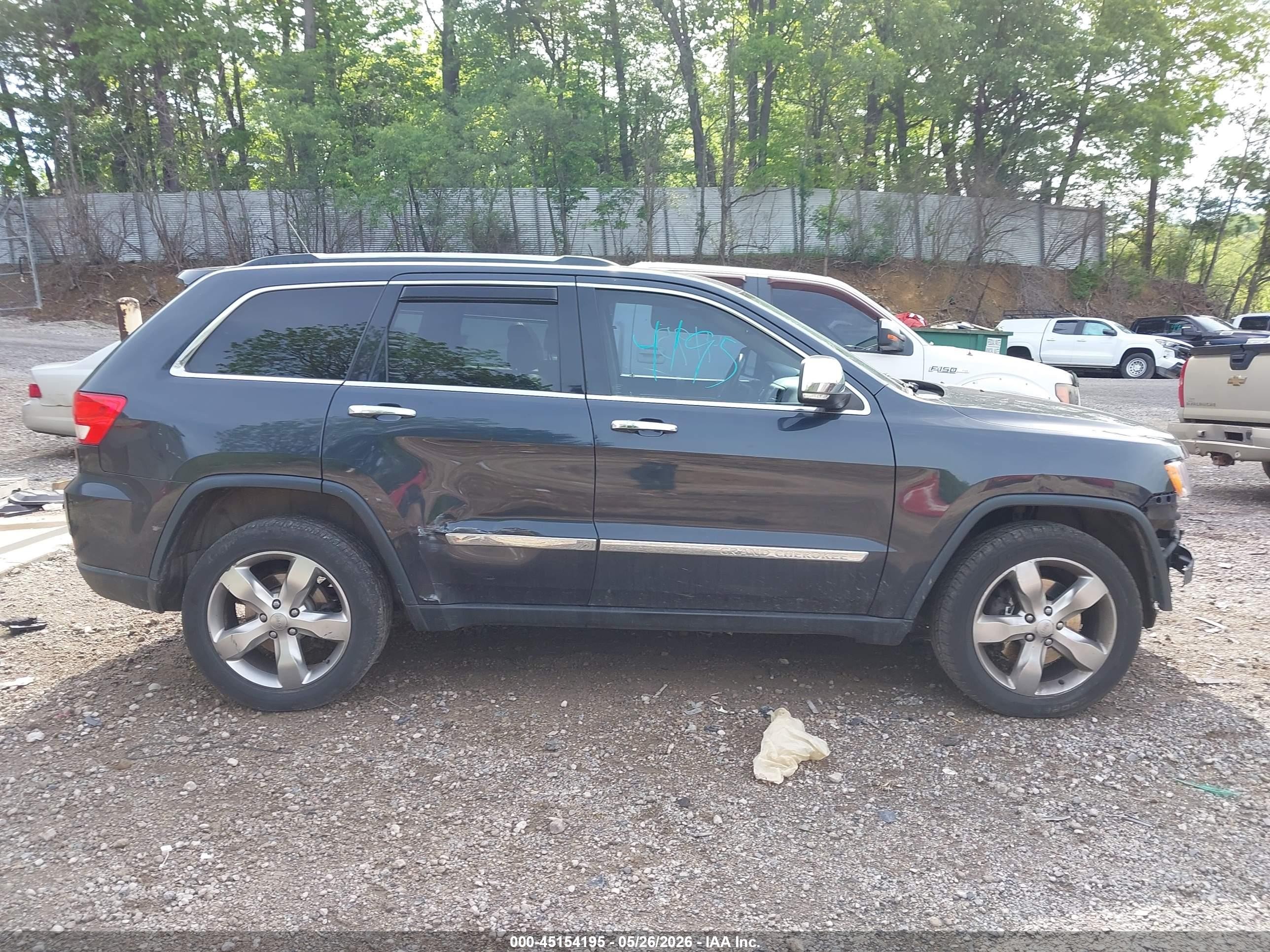 2013 Jeep Grand Cherokee Limited Gray vin: 1C4RJFBT5DC511366