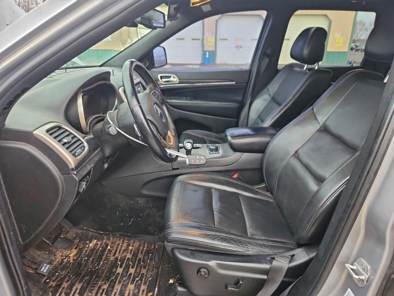 2014 Jeep Grand Cherokee Limited Silver vin: 1C4RJFBT5EC155793