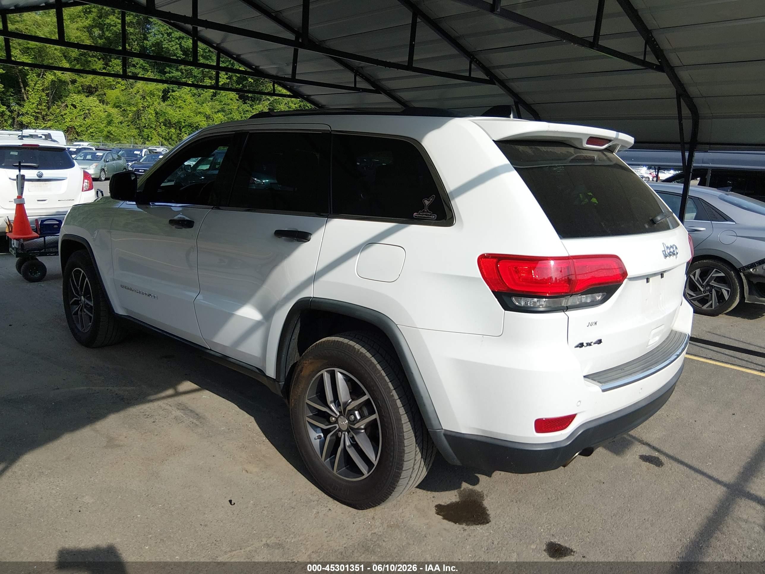 2014 Jeep Grand Cherokee Limited White vin: 1C4RJFBT7EC142446