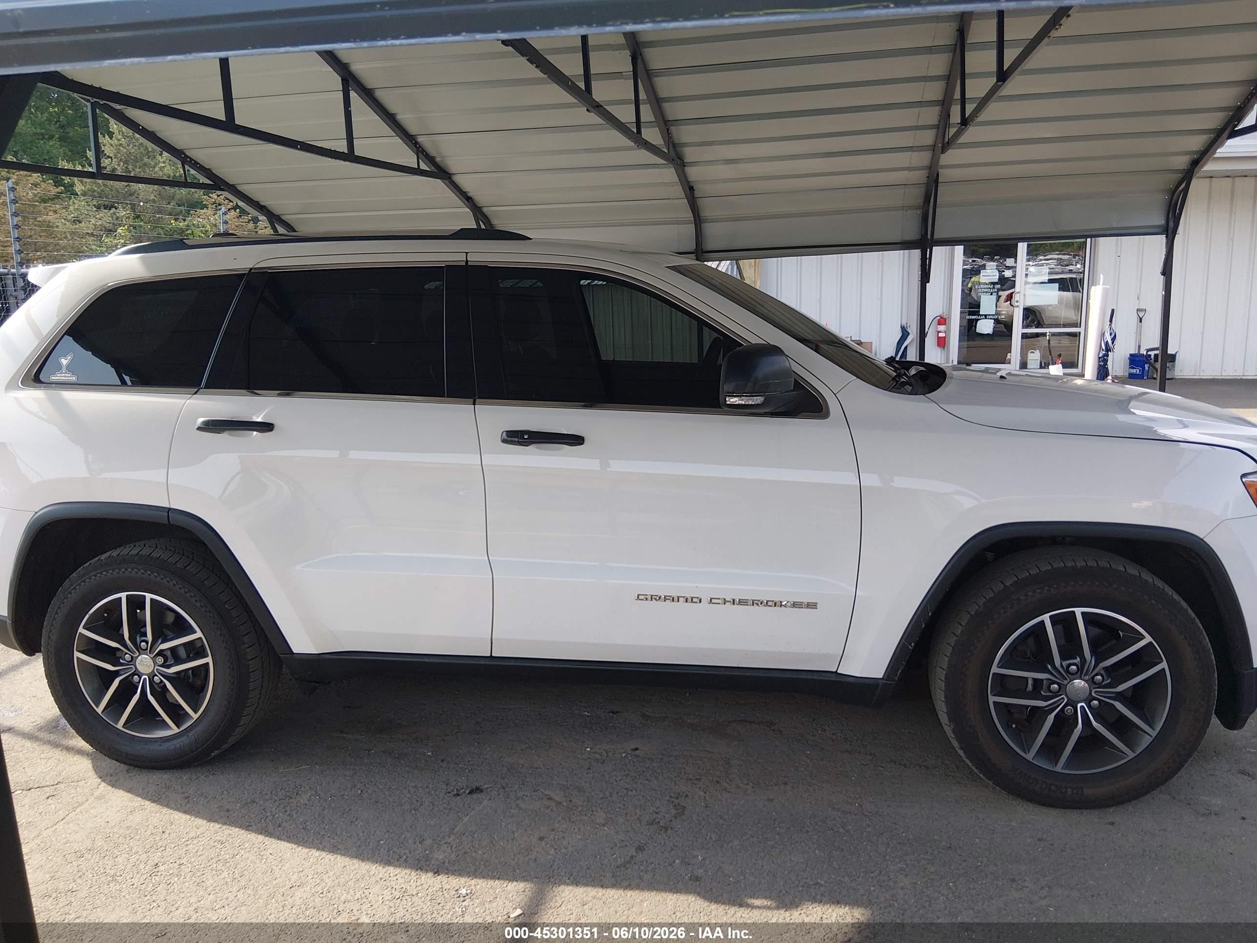2014 Jeep Grand Cherokee Limited White vin: 1C4RJFBT7EC142446