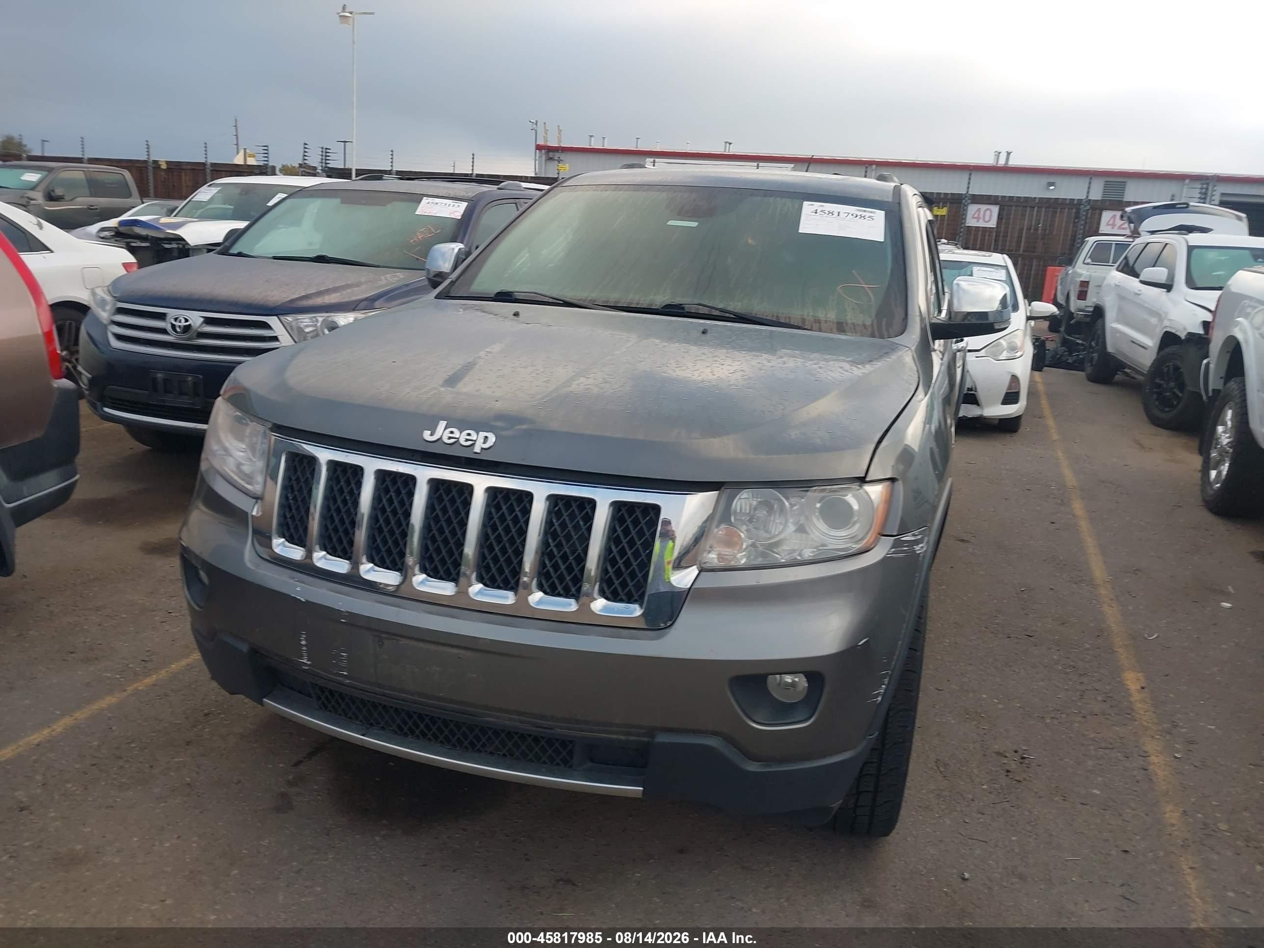2012 Jeep Grand Cherokee Overland Gray vin: 1C4RJFCG0CC249031