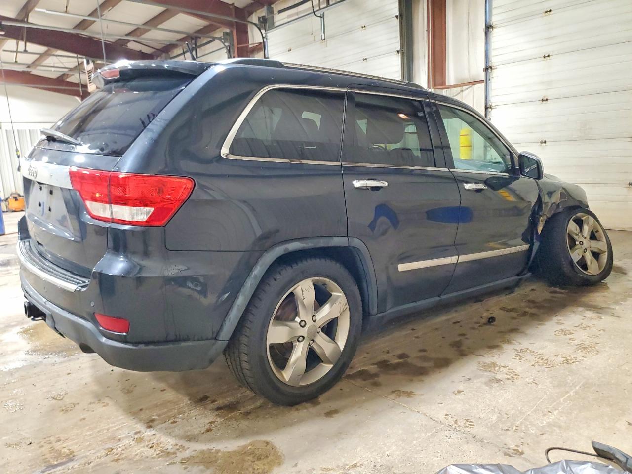 2013 Jeep Grand Cherokee Overland Charcoal vin: 1C4RJFCG0DC641220