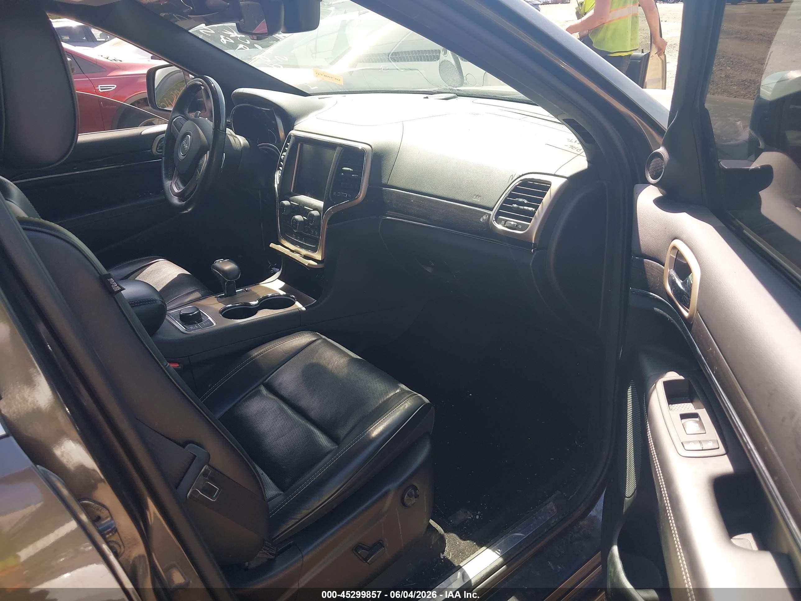 2014 Jeep Grand Cherokee Overland Gray vin: 1C4RJFCG0EC247587