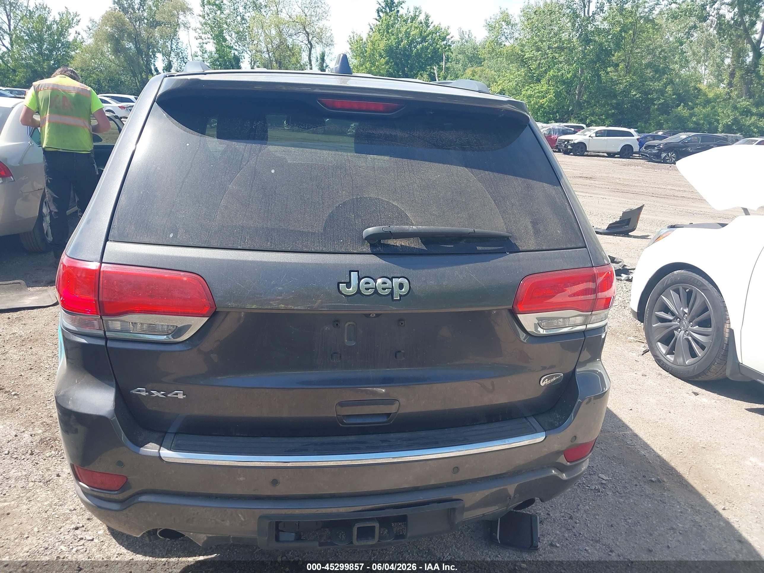 2014 Jeep Grand Cherokee Overland Gray vin: 1C4RJFCG0EC247587