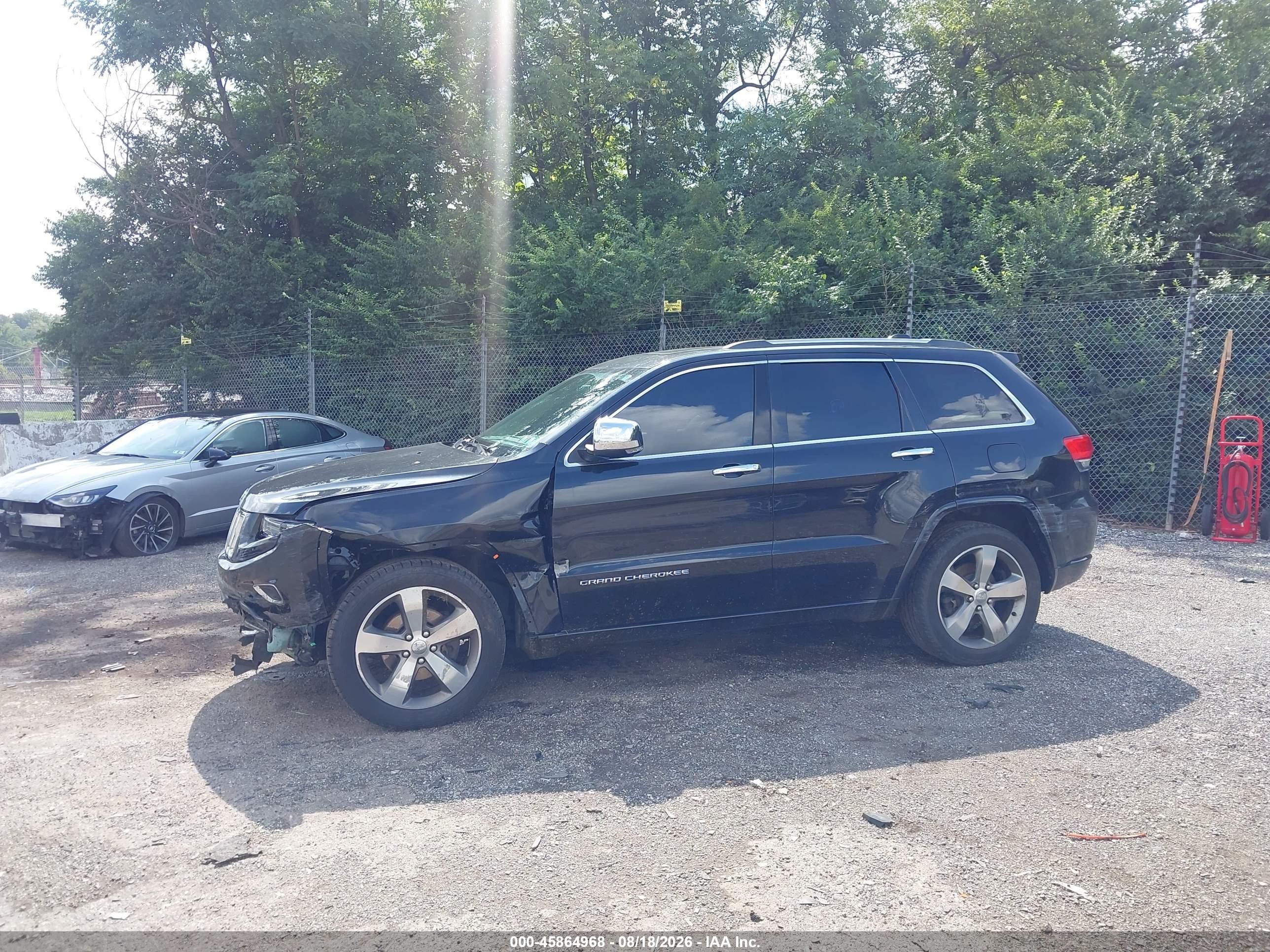 2014 Jeep Grand Cherokee Overland Gray vin: 1C4RJFCG0EC396288