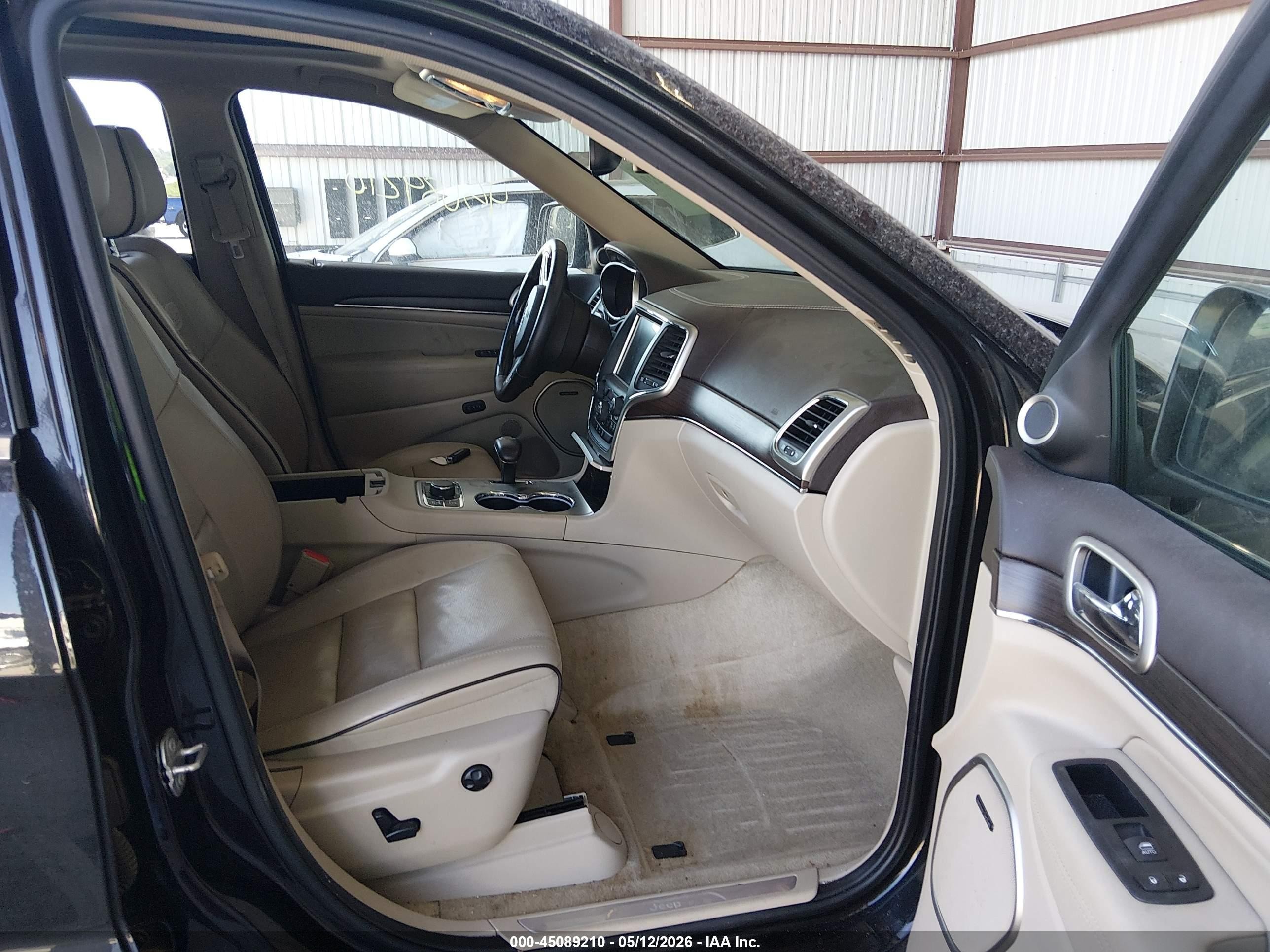 2015 Jeep Grand Cherokee Overland Black vin: 1C4RJFCG0FC130254