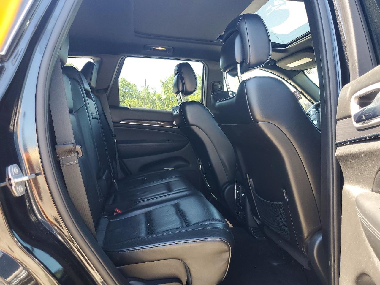 2015 Jeep Grand Cherokee Overland Черный vin: 1C4RJFCG0FC150715