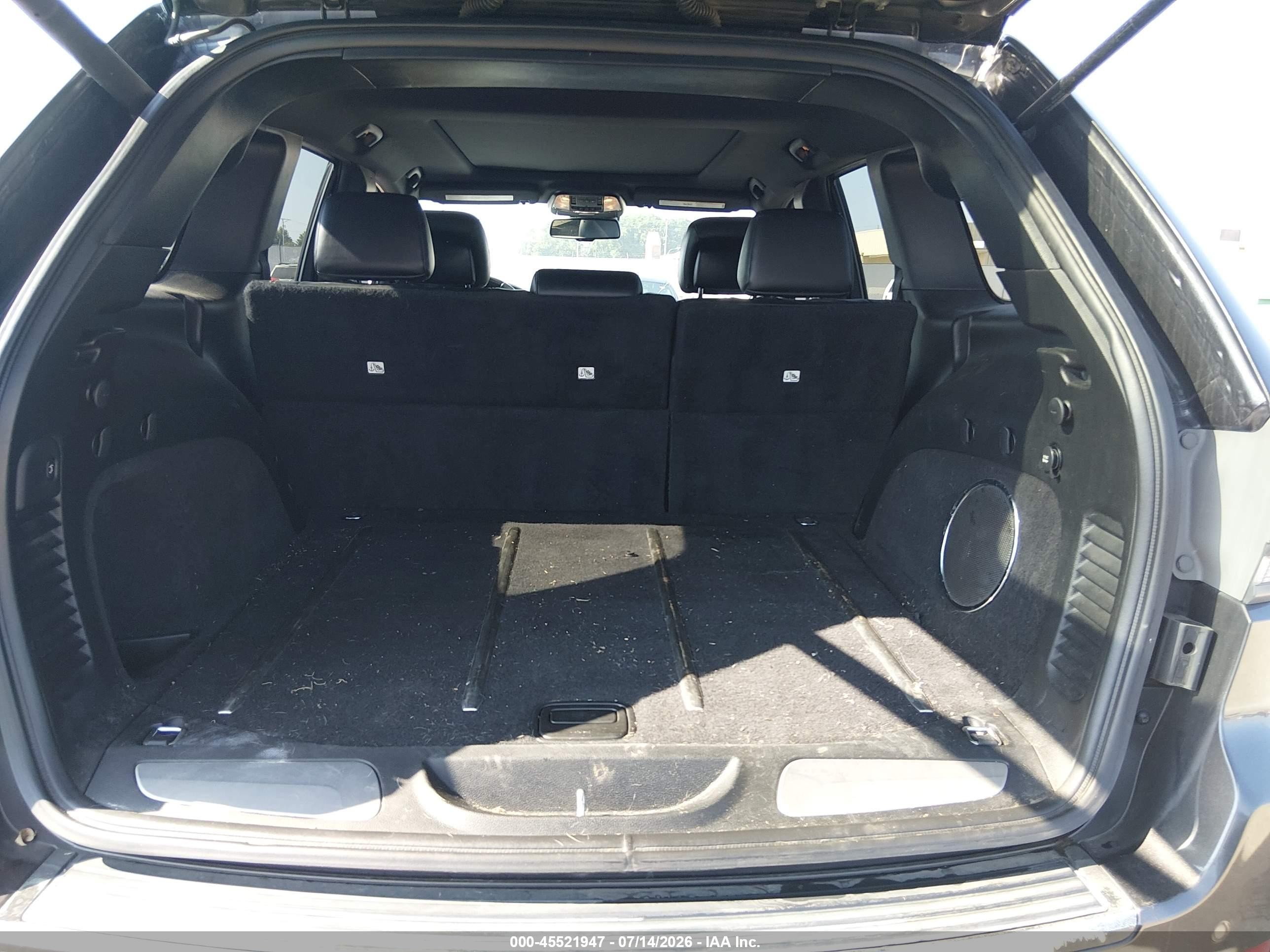 2015 Jeep Grand Cherokee Overland Gray vin: 1C4RJFCG0FC679548