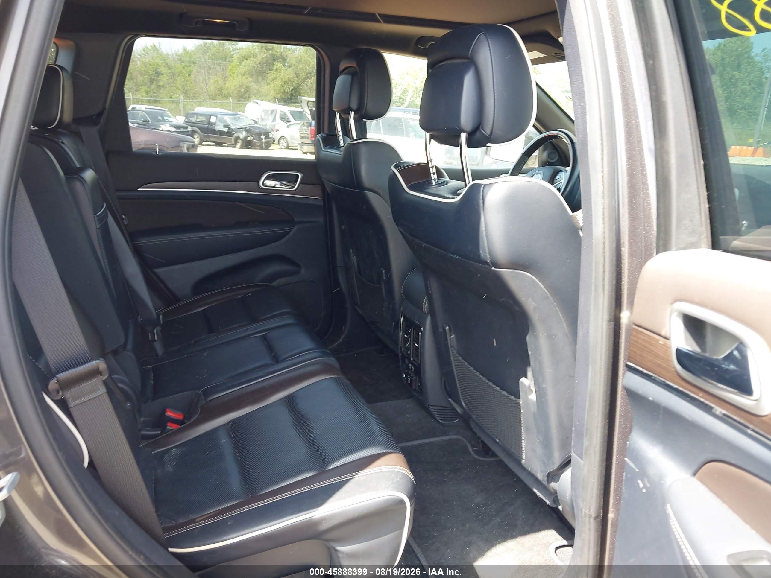 2015 Jeep Grand Cherokee Overland Gray vin: 1C4RJFCG0FC704741
