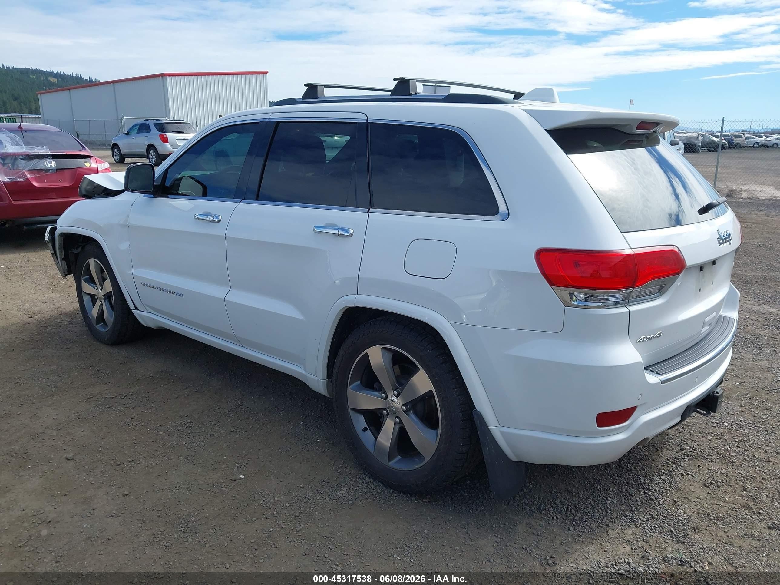 2015 Jeep Grand Cherokee Overland White vin: 1C4RJFCG0FC726528