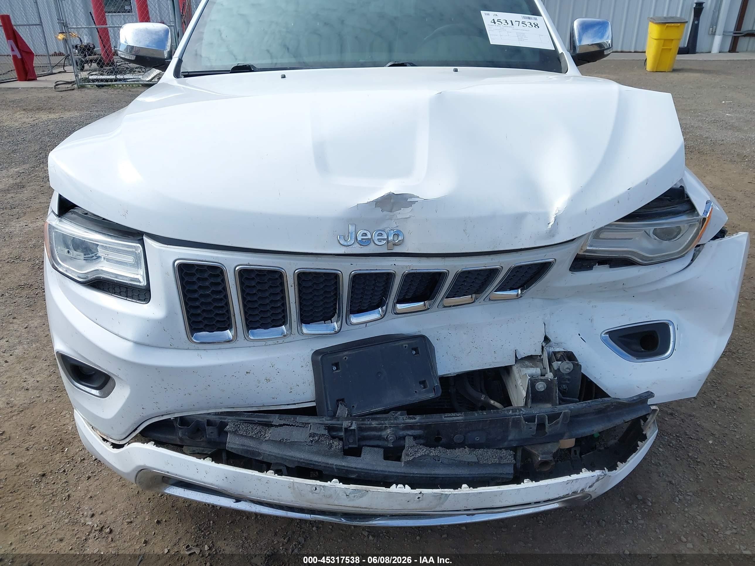 2015 Jeep Grand Cherokee Overland White vin: 1C4RJFCG0FC726528