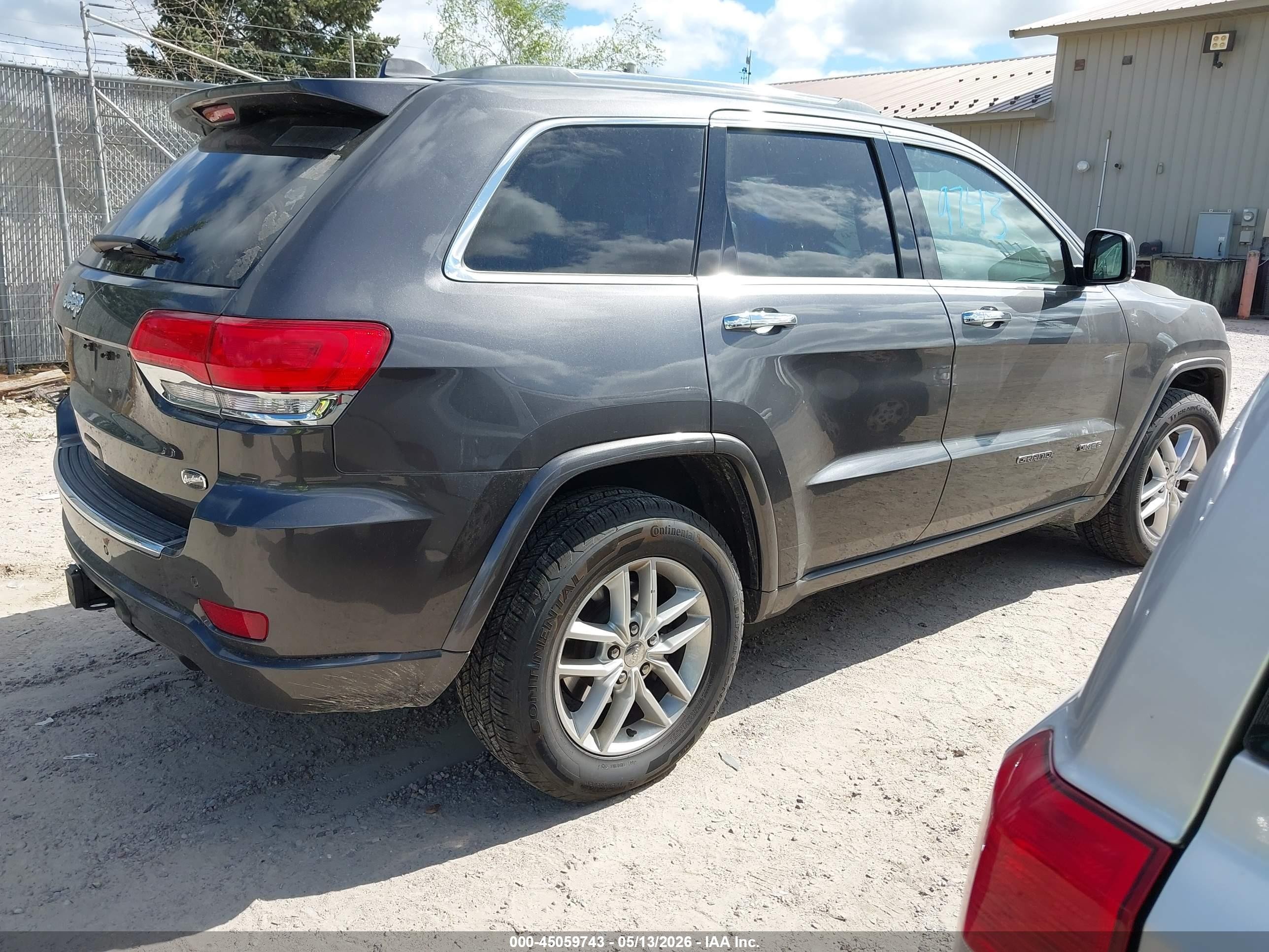 2017 Jeep Grand Cherokee Overland 4x4 Gray vin: 1C4RJFCG0HC680203