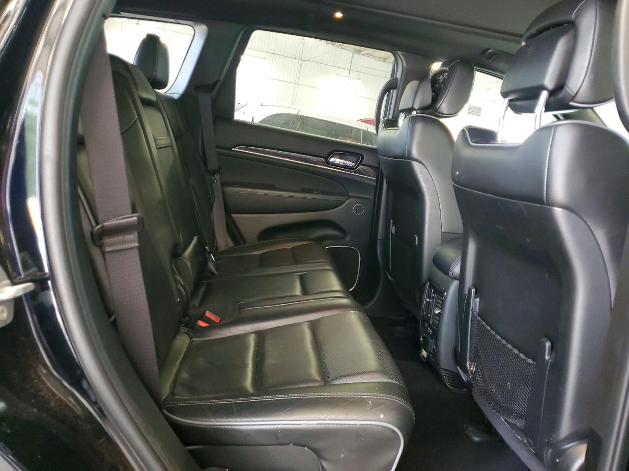 2019 Jeep Grand Cherokee Overland Black vin: 1C4RJFCG0KC666485