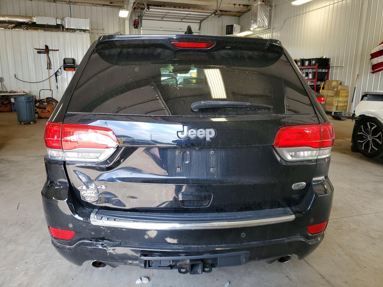 2019 Jeep Grand Cherokee Overland Black vin: 1C4RJFCG0KC666485