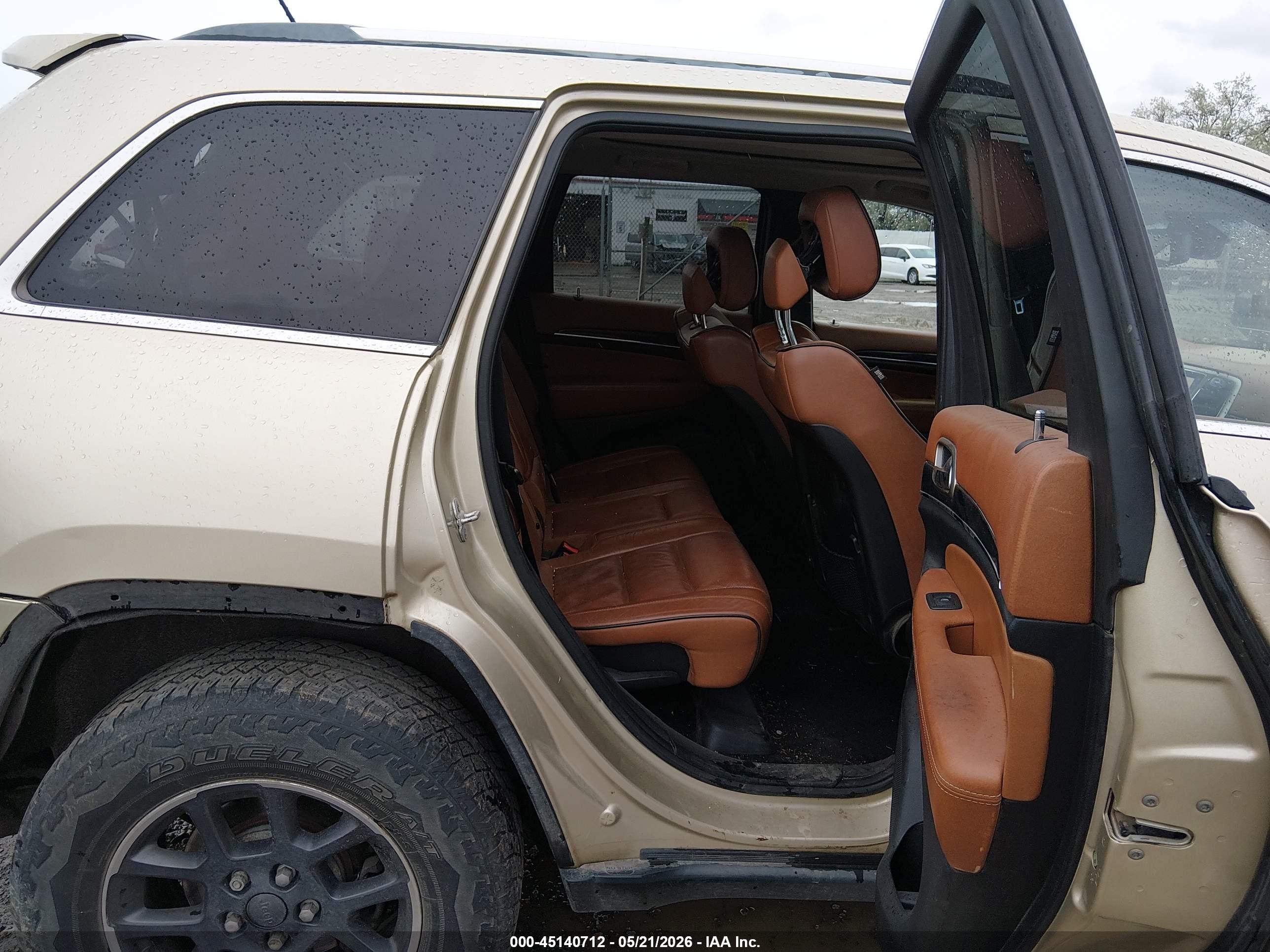 2012 Jeep Grand Cherokee Overland Желто-коричневый vin: 1C4RJFCG1CC105312