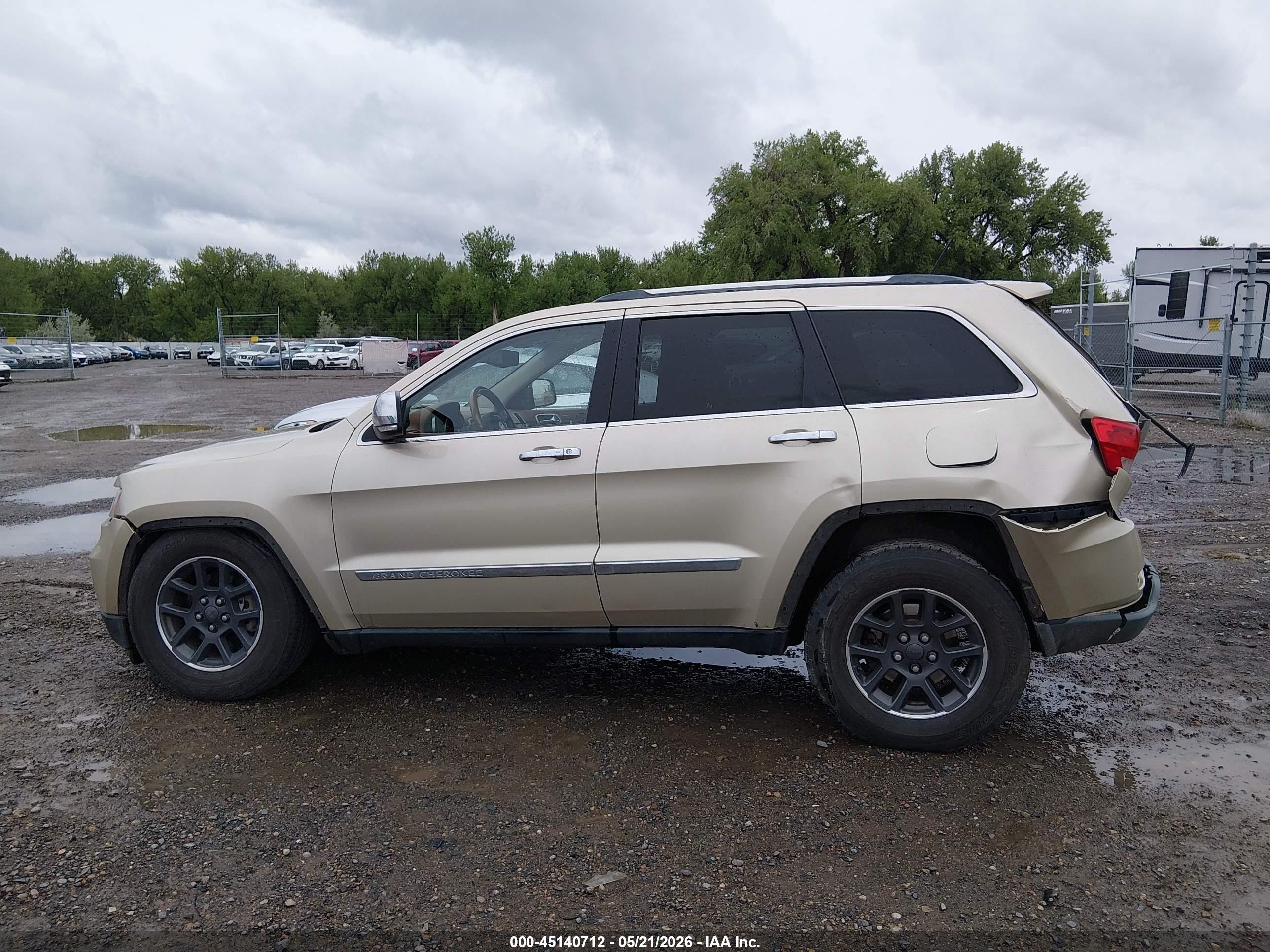 2012 Jeep Grand Cherokee Overland Желто-коричневый vin: 1C4RJFCG1CC105312