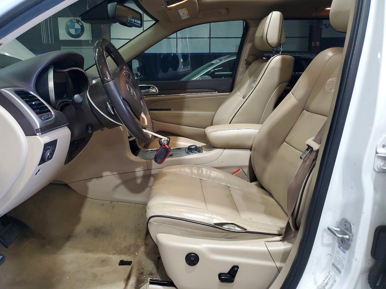 2014 Jeep Grand Cherokee Overland White vin: 1C4RJFCG1EC395781