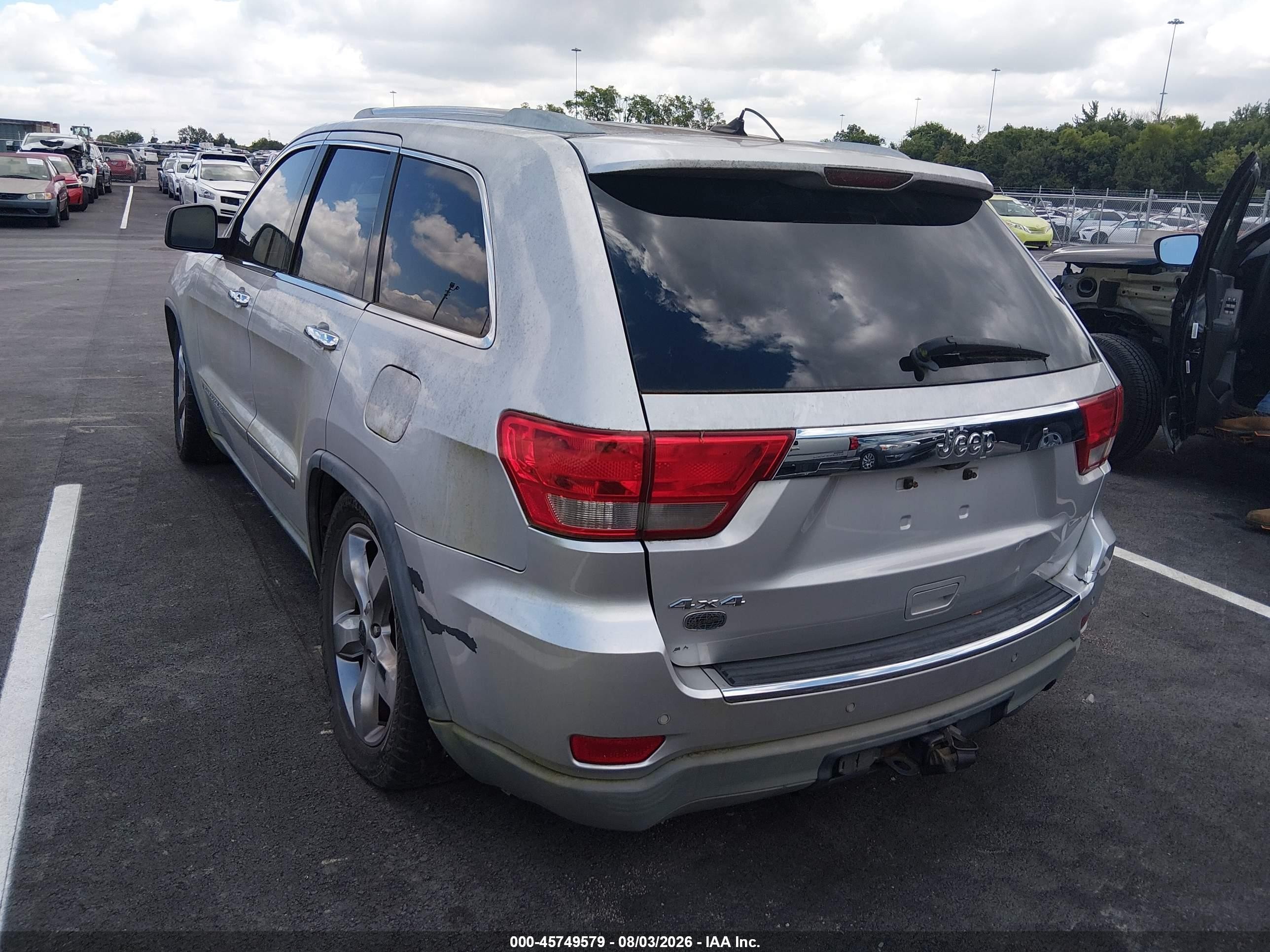 2012 Jeep Grand Cherokee Overland Silver vin: 1C4RJFCG2CC241108